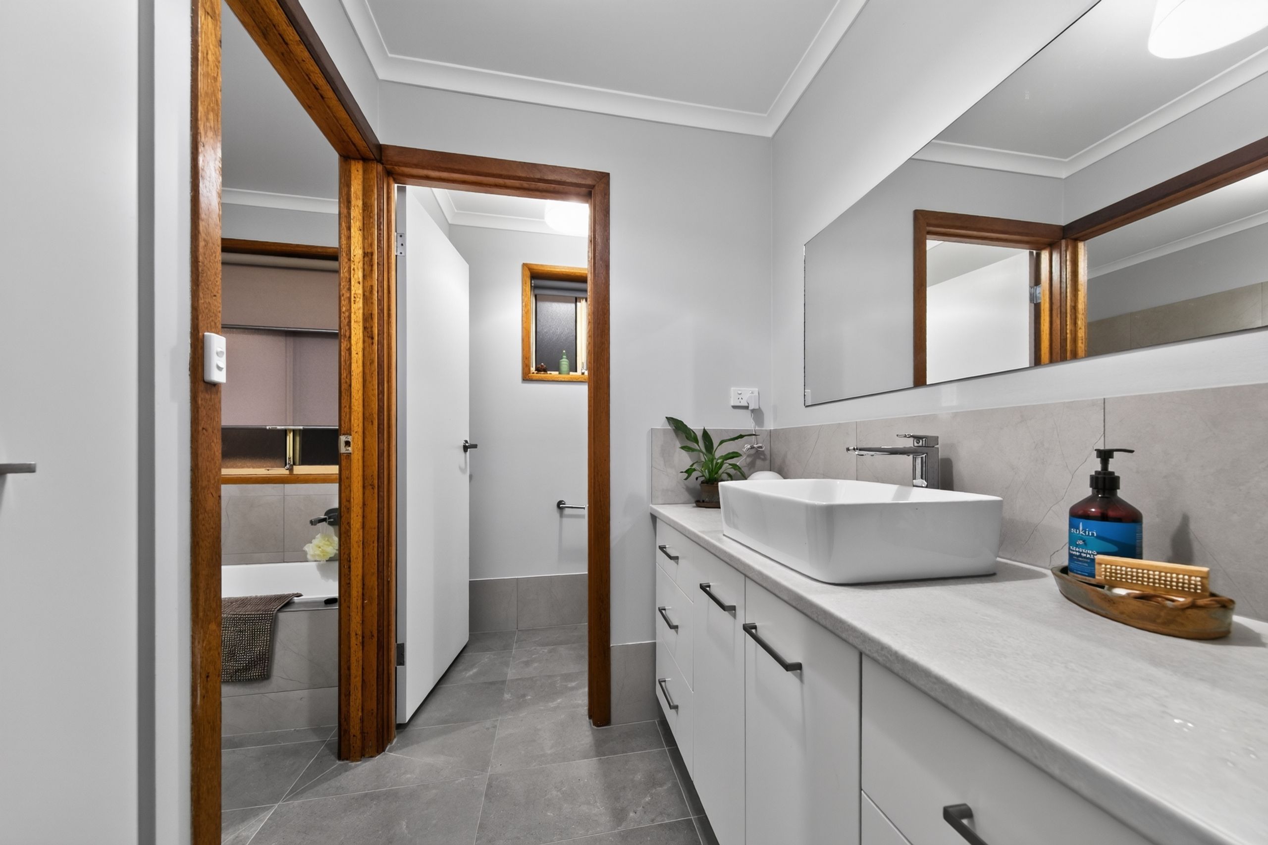 34 Mount Terrace — photo 8 of 25