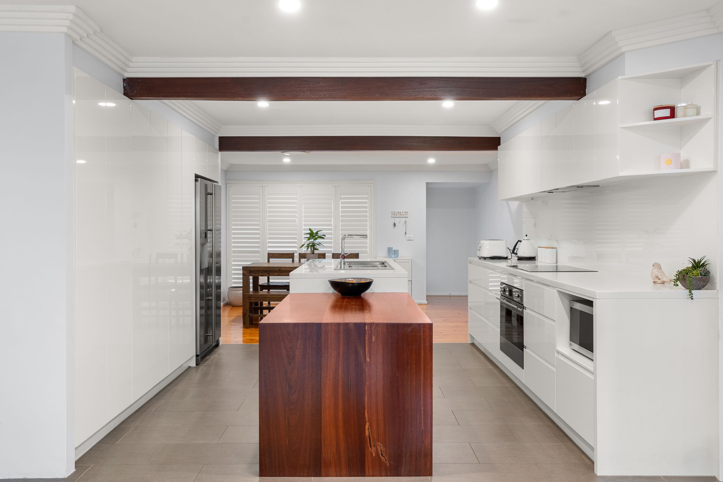 57 Warburton Crescent — photo 7 of 23