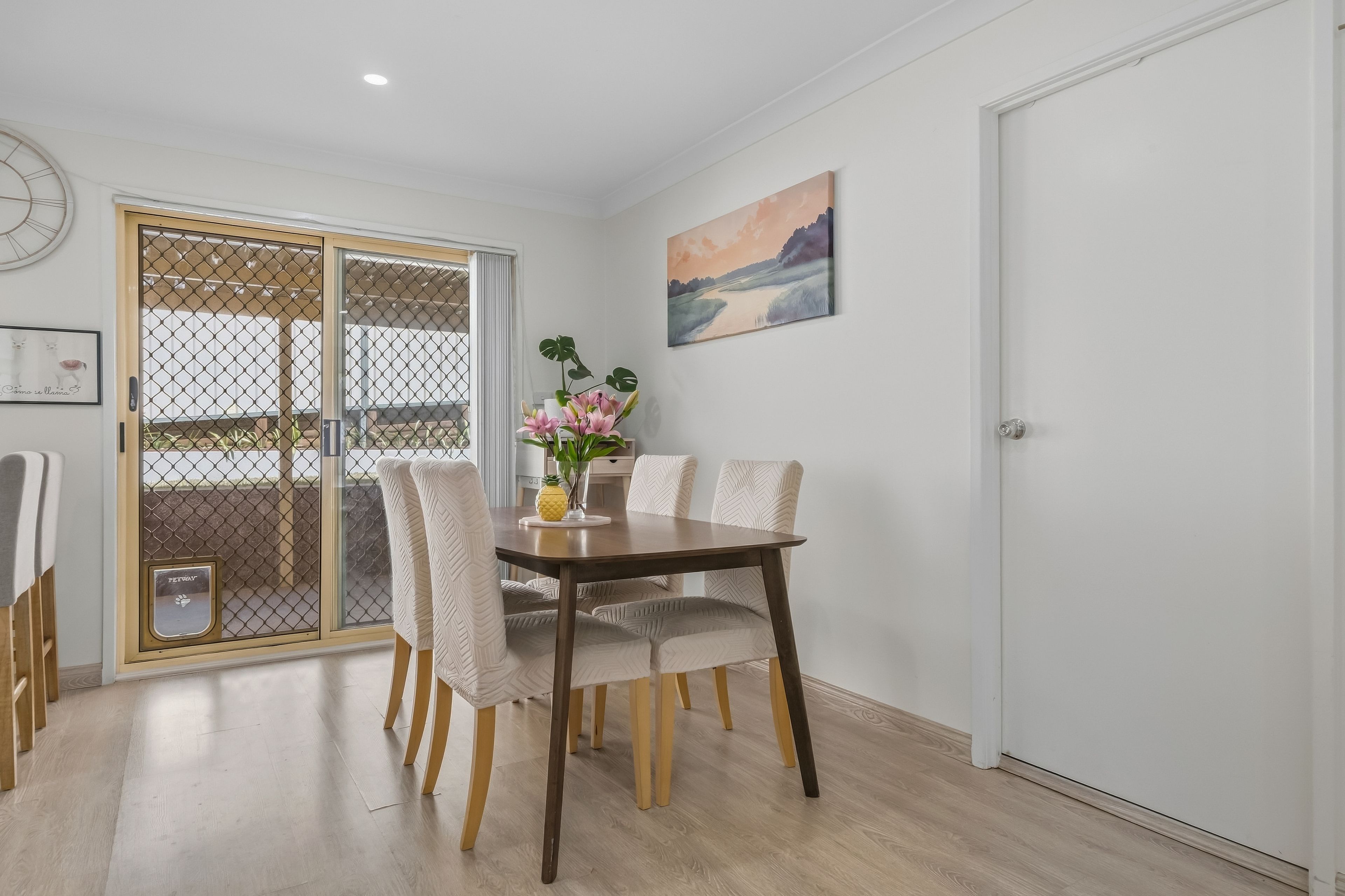 11/130 Glenfield Road — photo 3 of 11