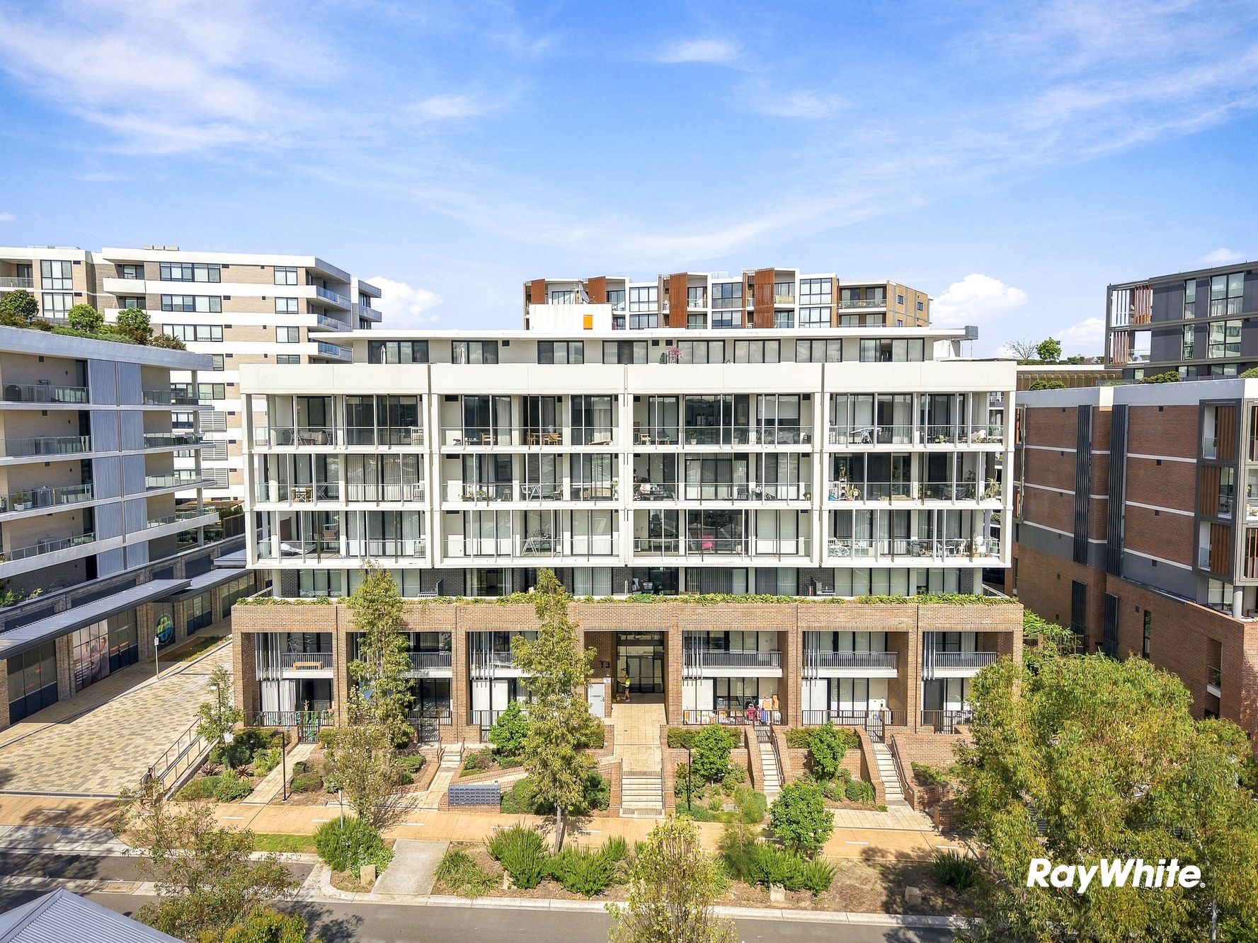424/32 Civic Way — photo 8 of 18