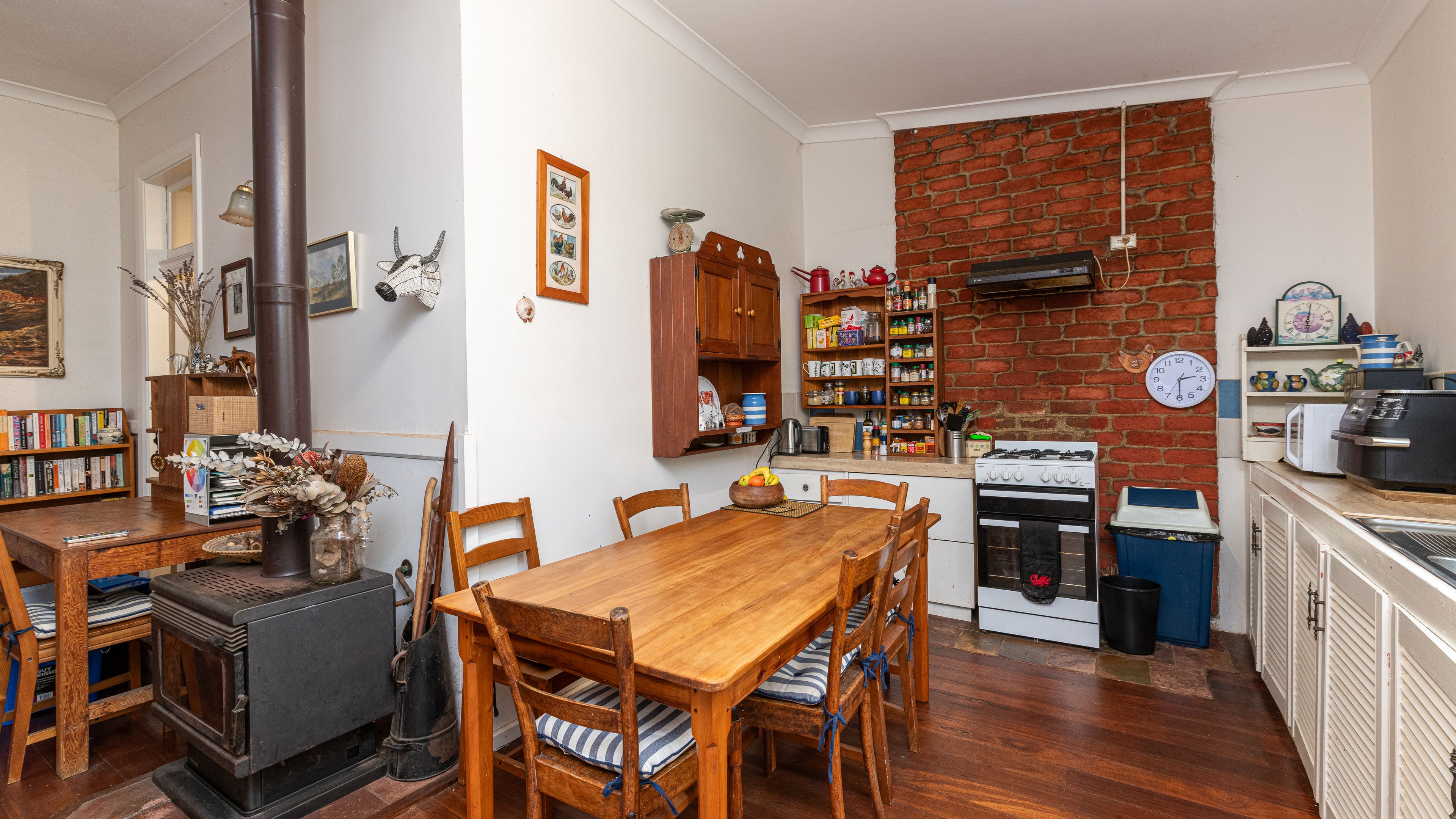 14 Rowley Street — photo 5 of 23