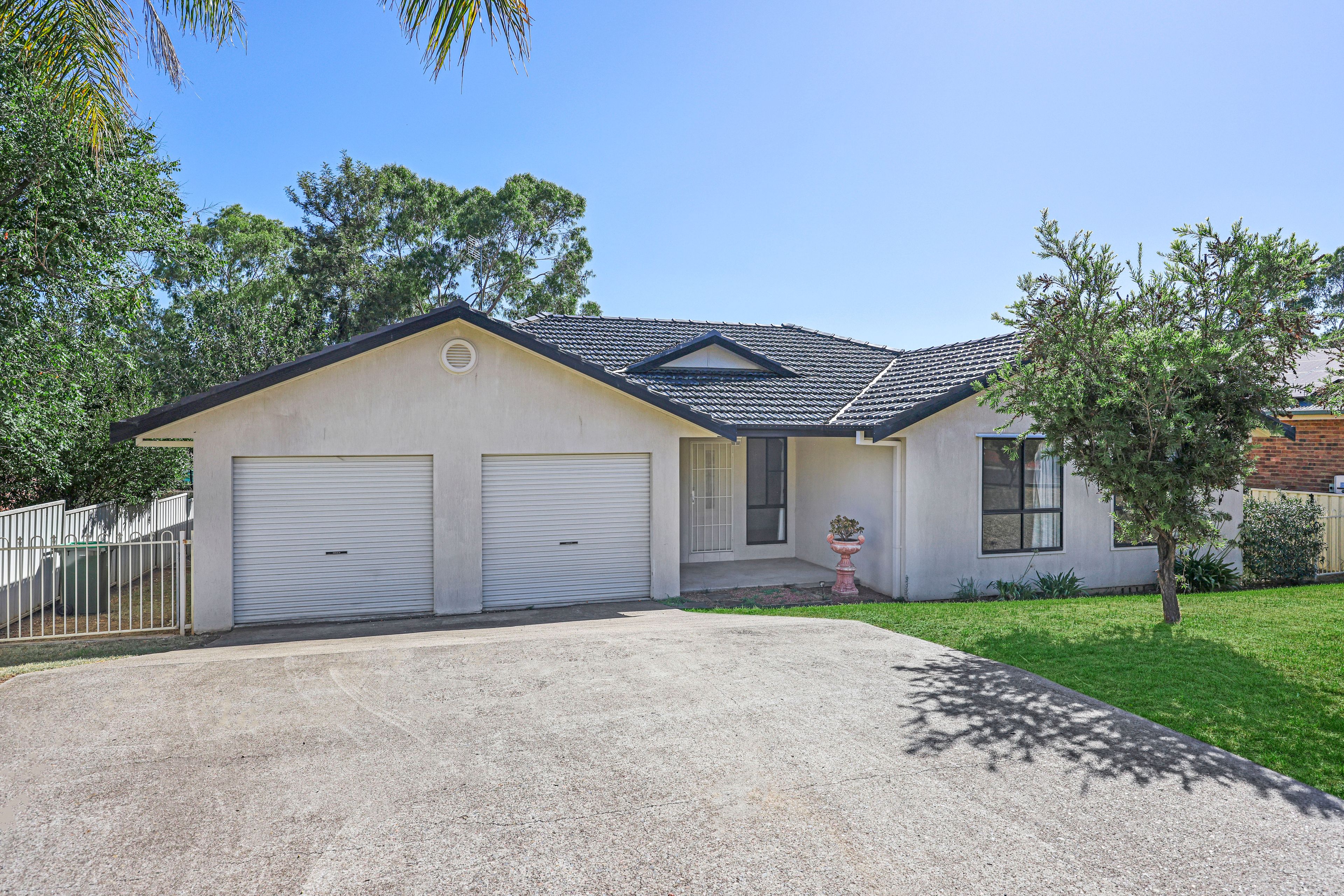 28 Peregrine Avenue, Tamworth NSW 2340