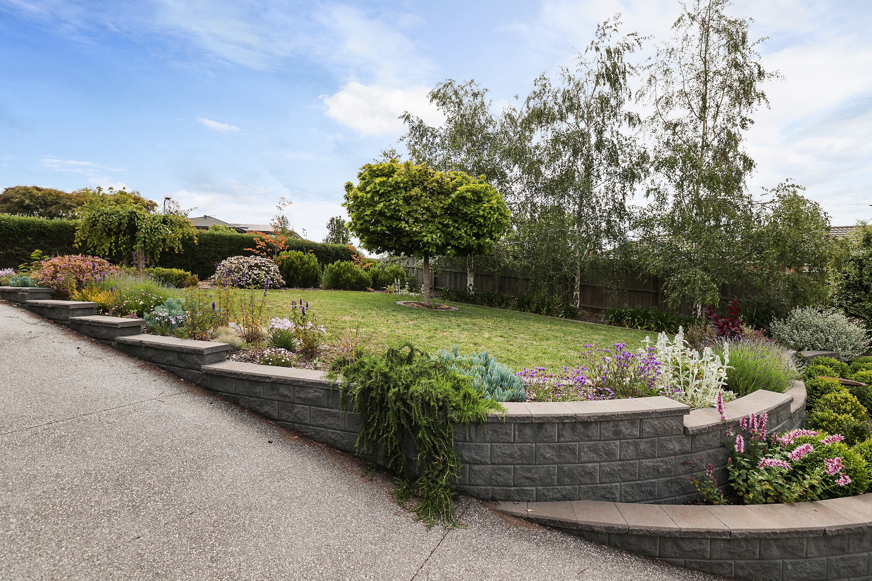 14 Sullivan Court, Romsey, VIC 3434