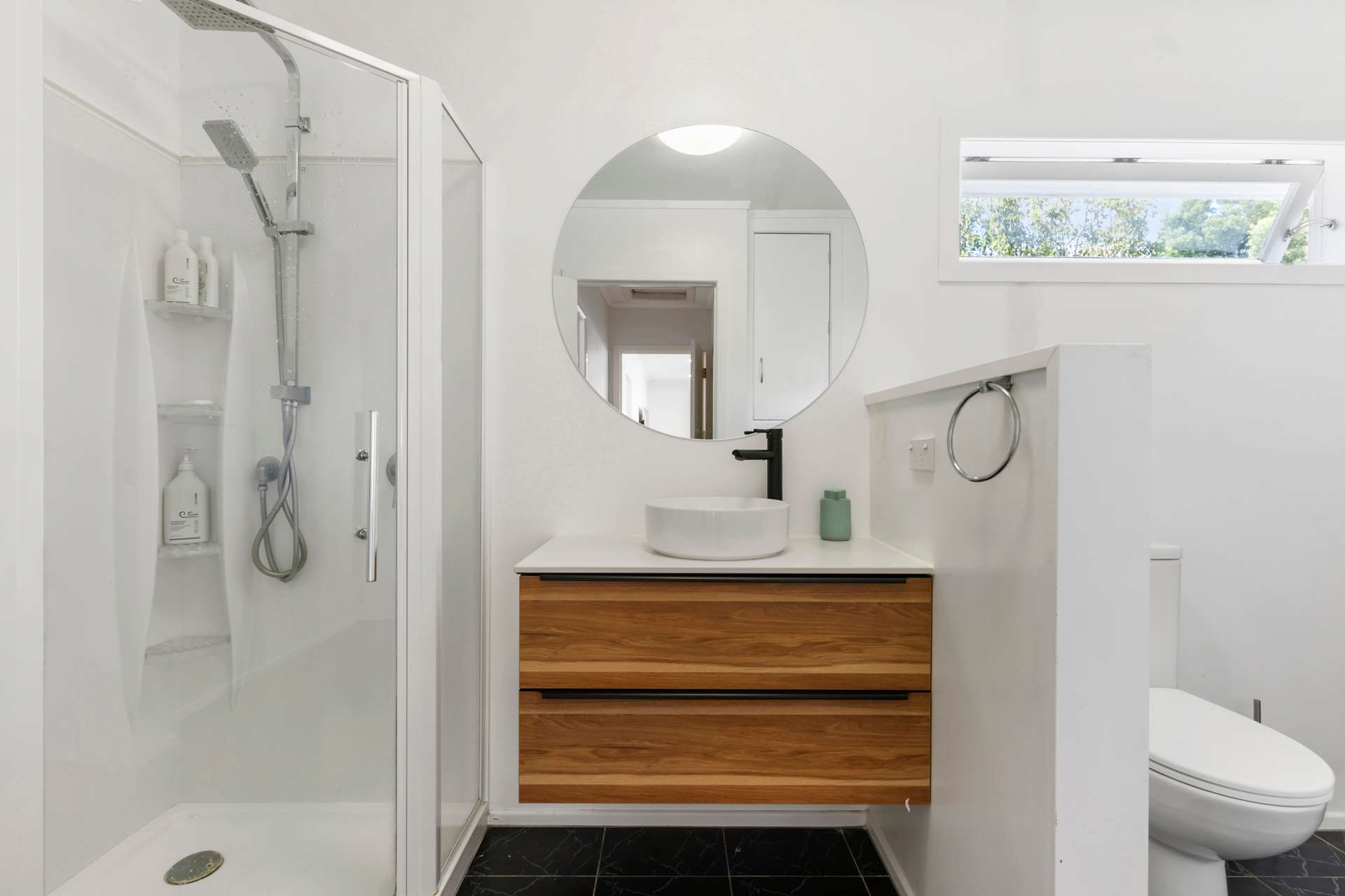 37 Waipani Road photo 15