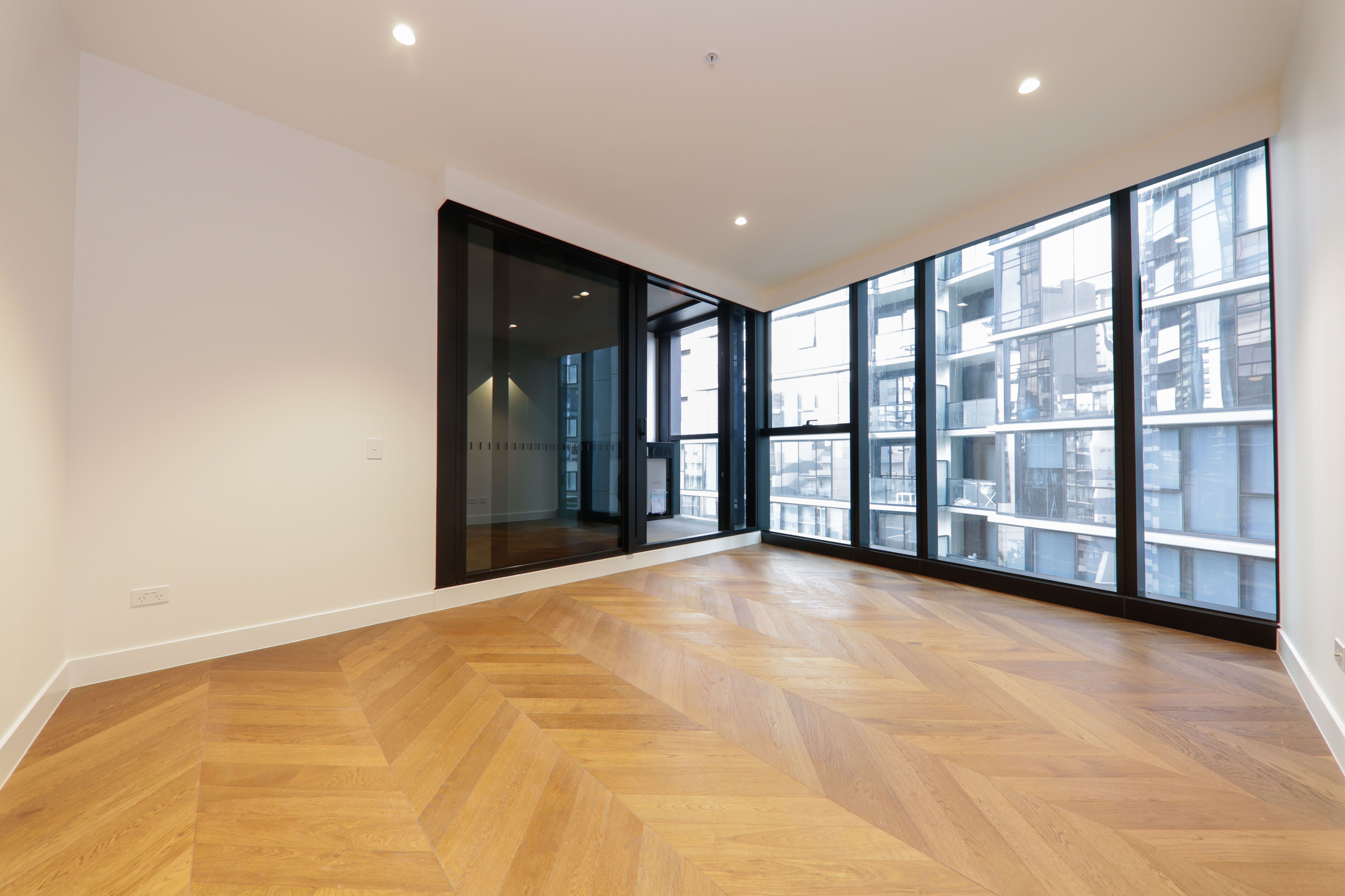 806/18 Claremont Street, South Yarra, VIC 3141