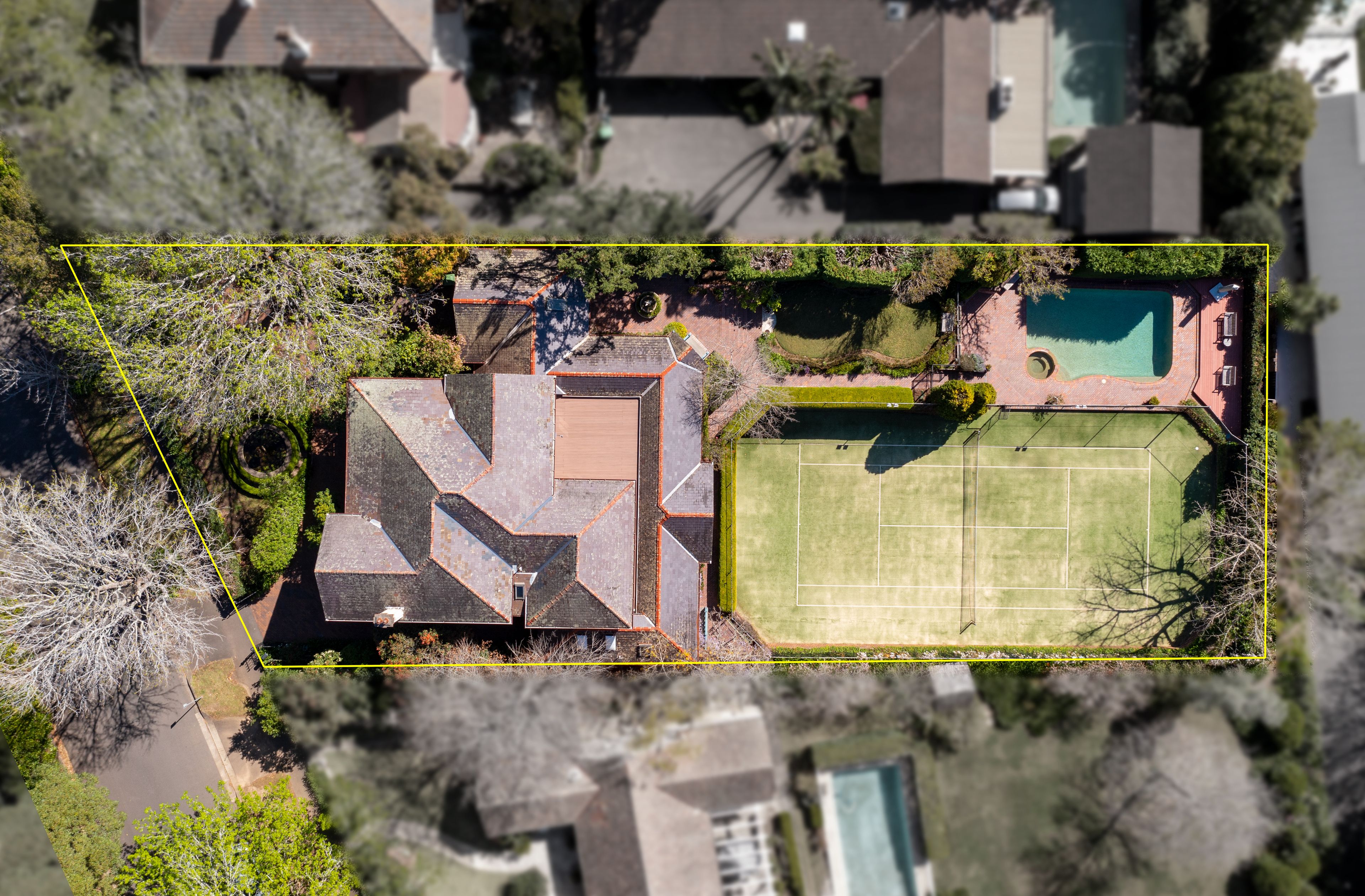 12 Ku-Ring-Gai Avenue, Turramurra NSW 2074