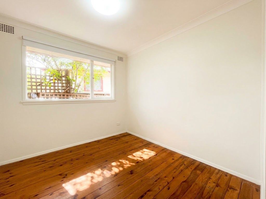 8 Cuthel Place — photo 7 of 10