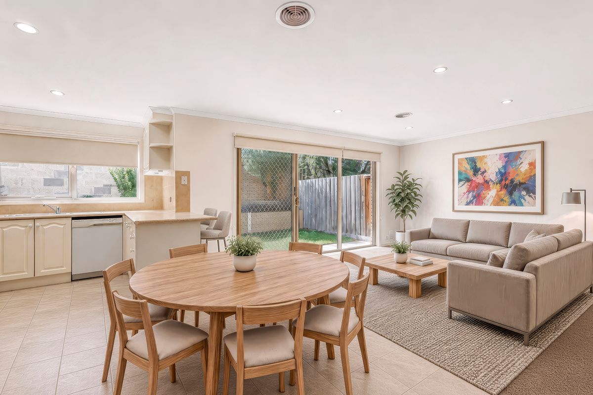 2/14 York Street — photo from Ray White Chelsea