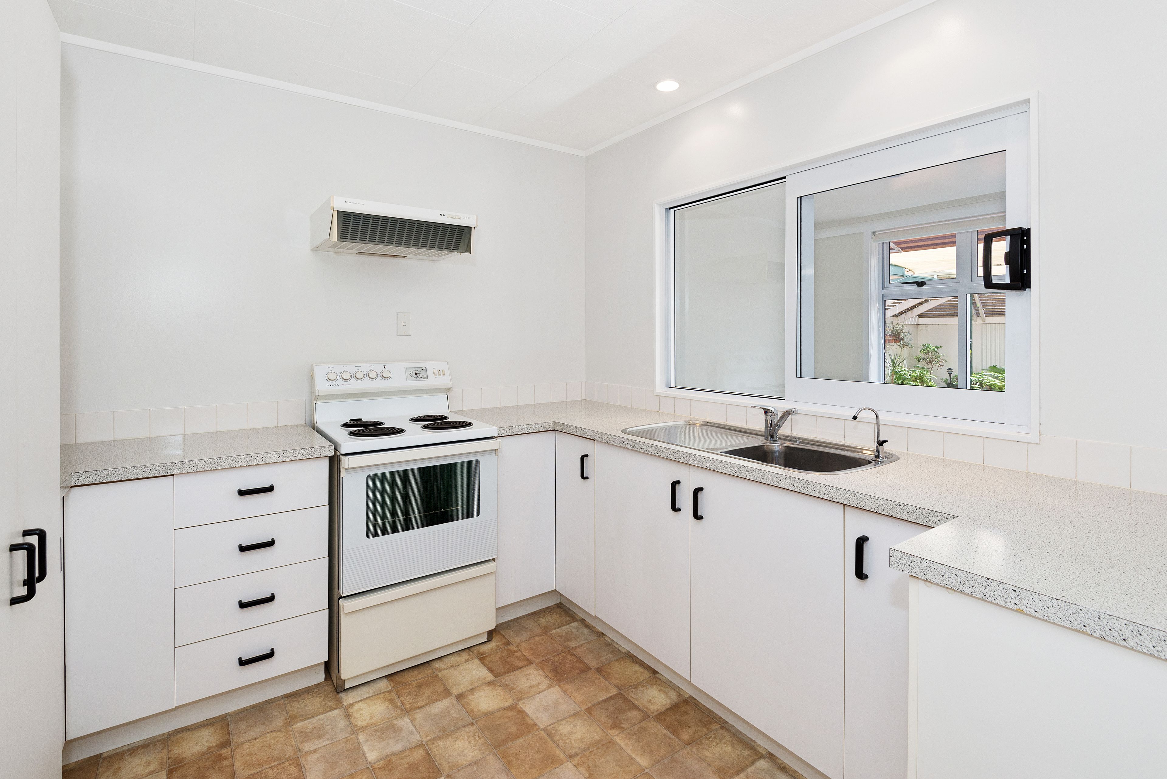 14 Rhine Place, Weymouth, Manukau City