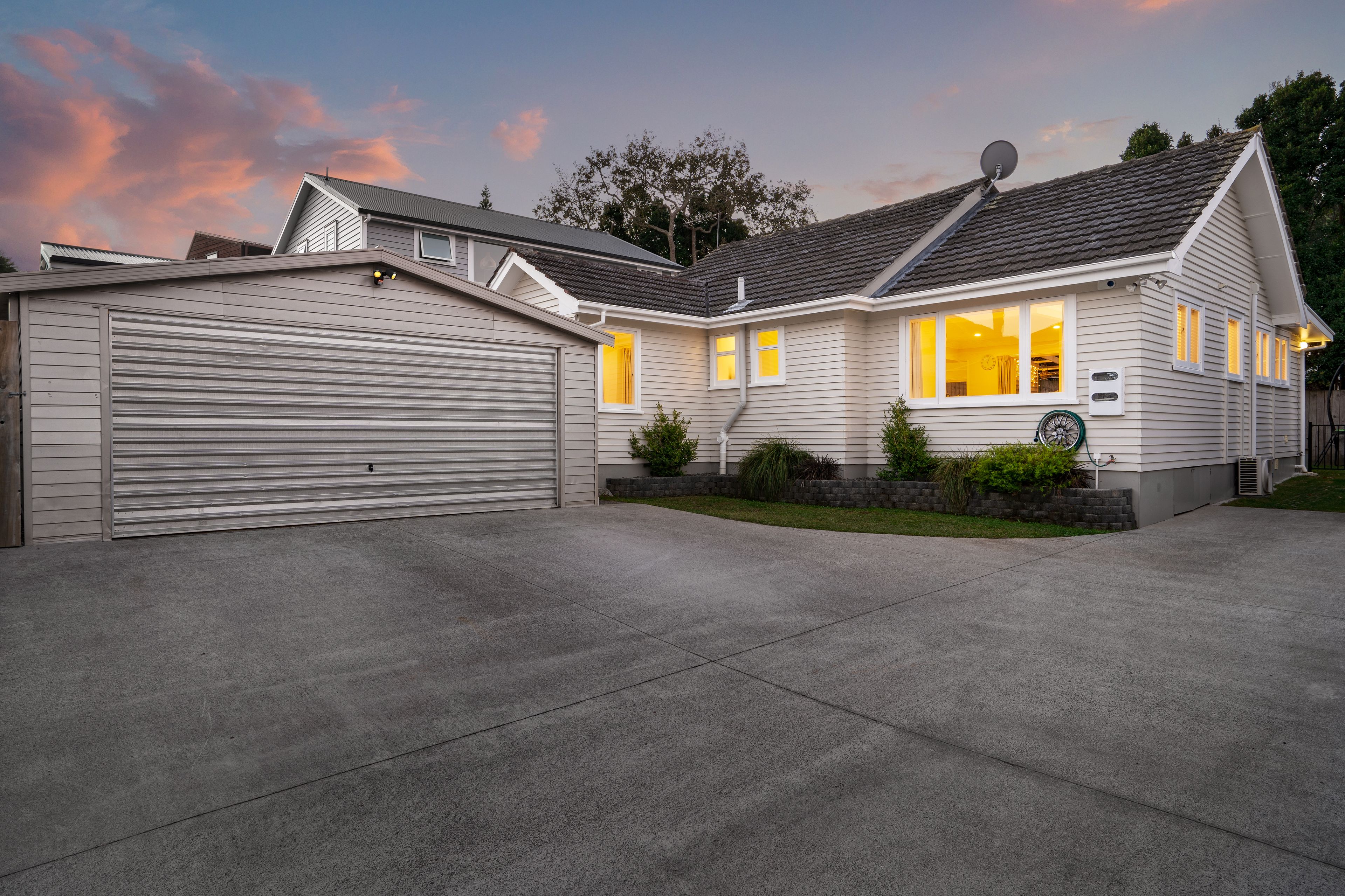 8a Maui Street, New Lynn, Waitakere City