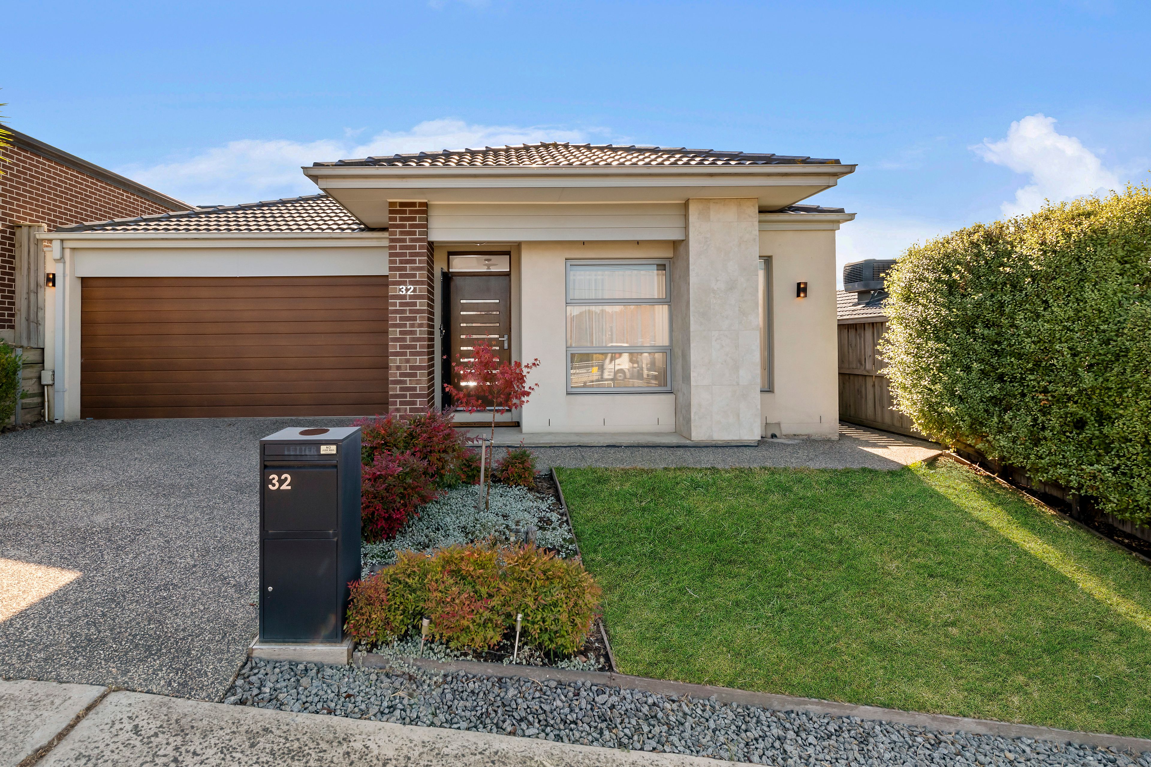 32 Aspect Drive, Doreen VIC 3754