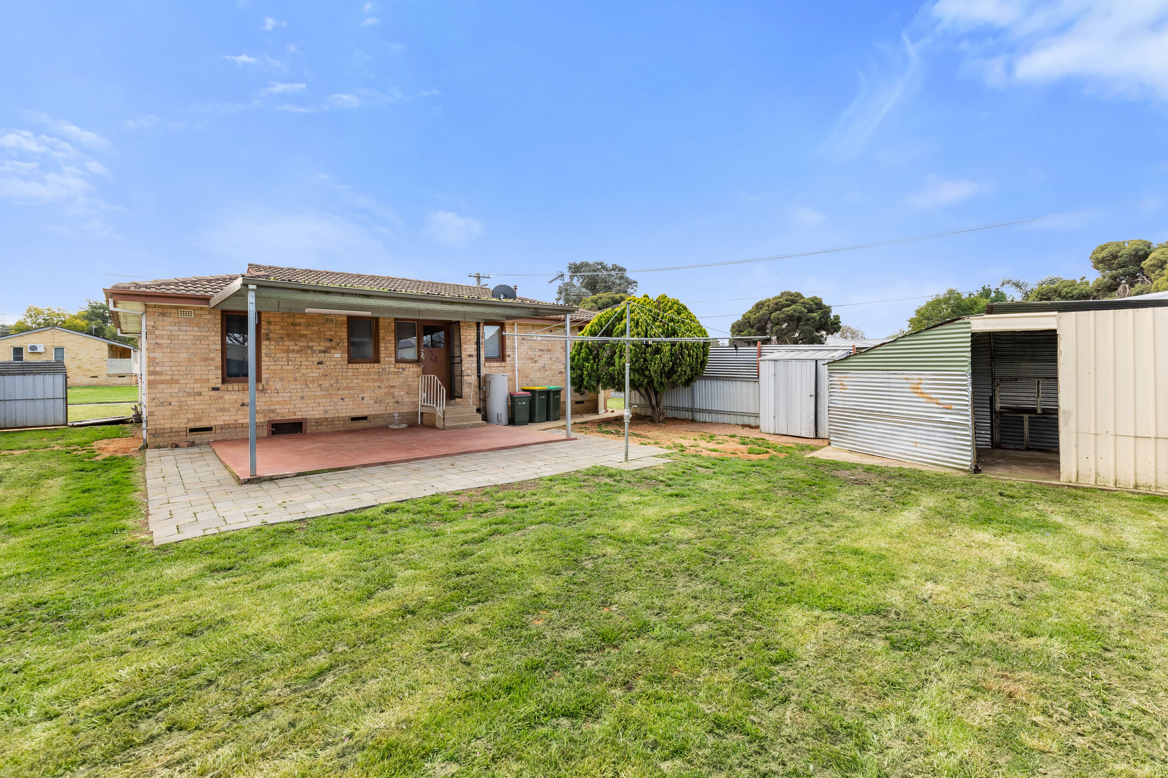 19 Baird Avenue — photo 15 of 16