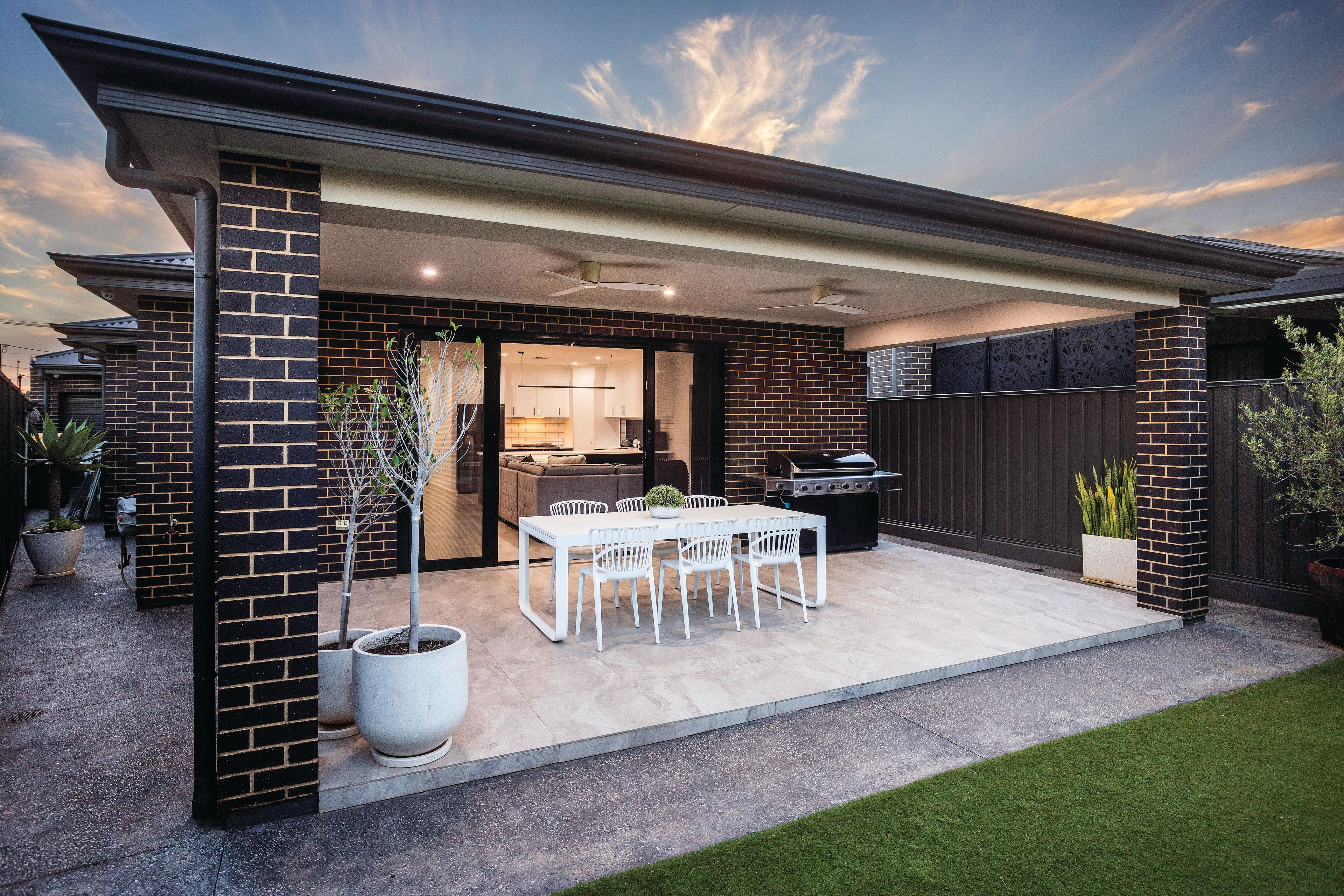 43 Nicholls Terrace — photo 28 of 30