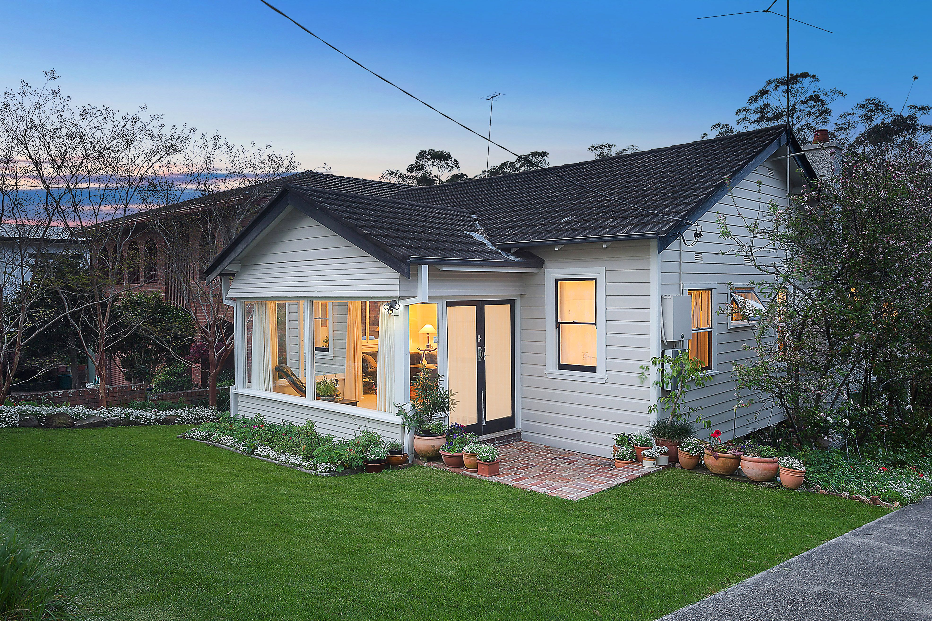 18 Edwards Road, Wahroonga, NSW 2076
