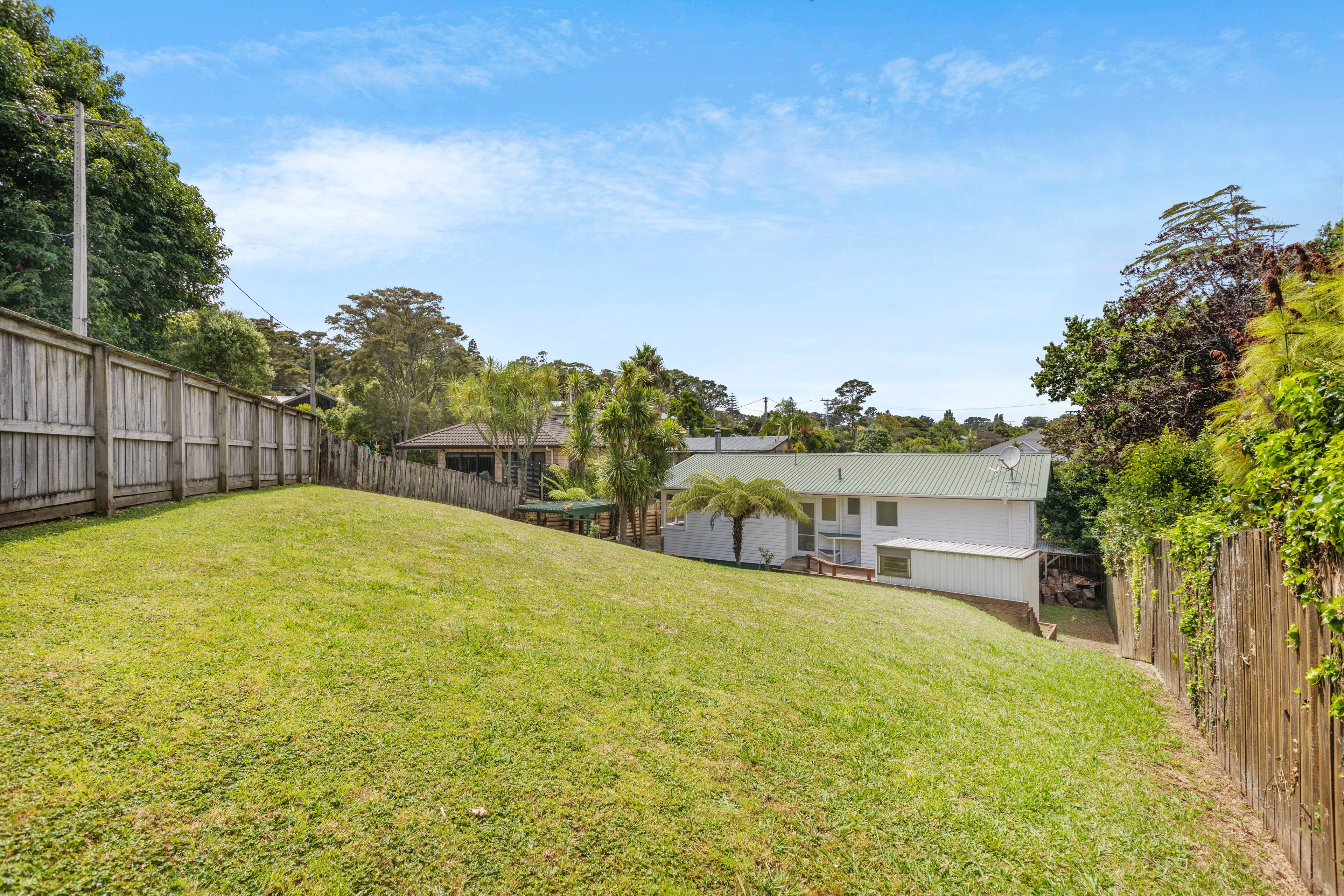 19A Atkinson Road, Titirangi, Waitakere City