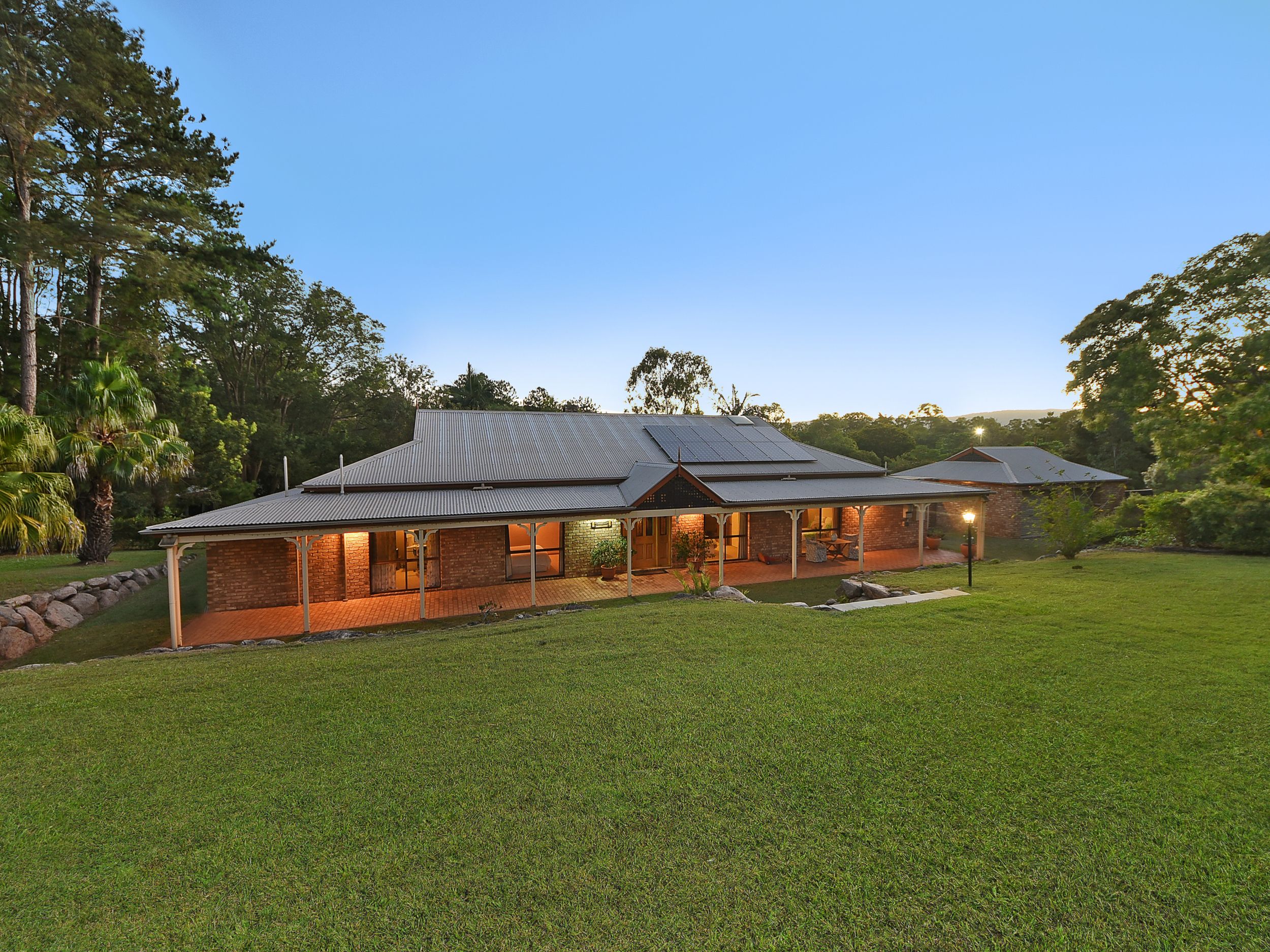 3 Jancy Court, Samford Valley, QLD 4520
