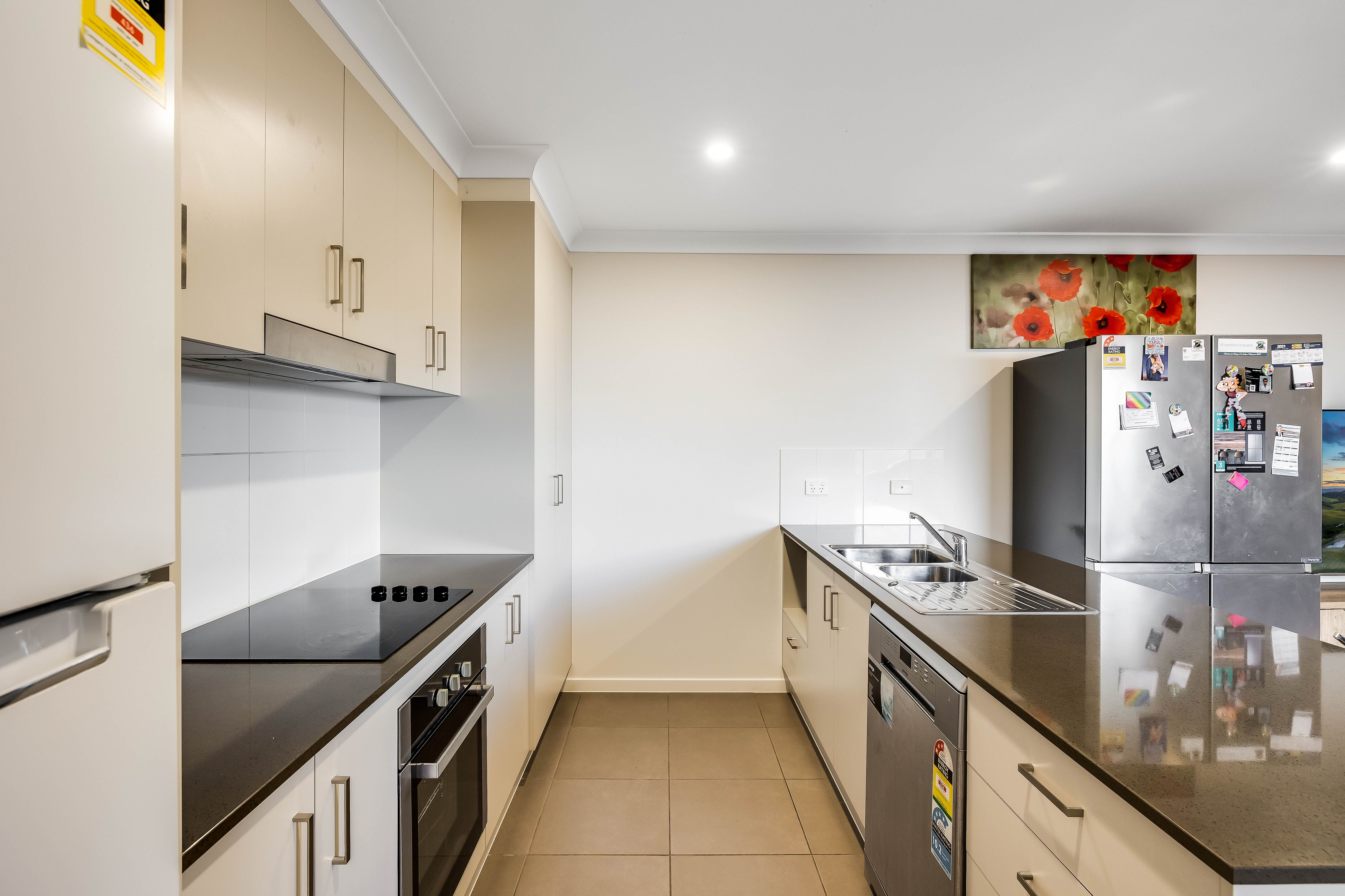 1 & 2/42 Mariette Street, HARRISTOWN, QLD 4350