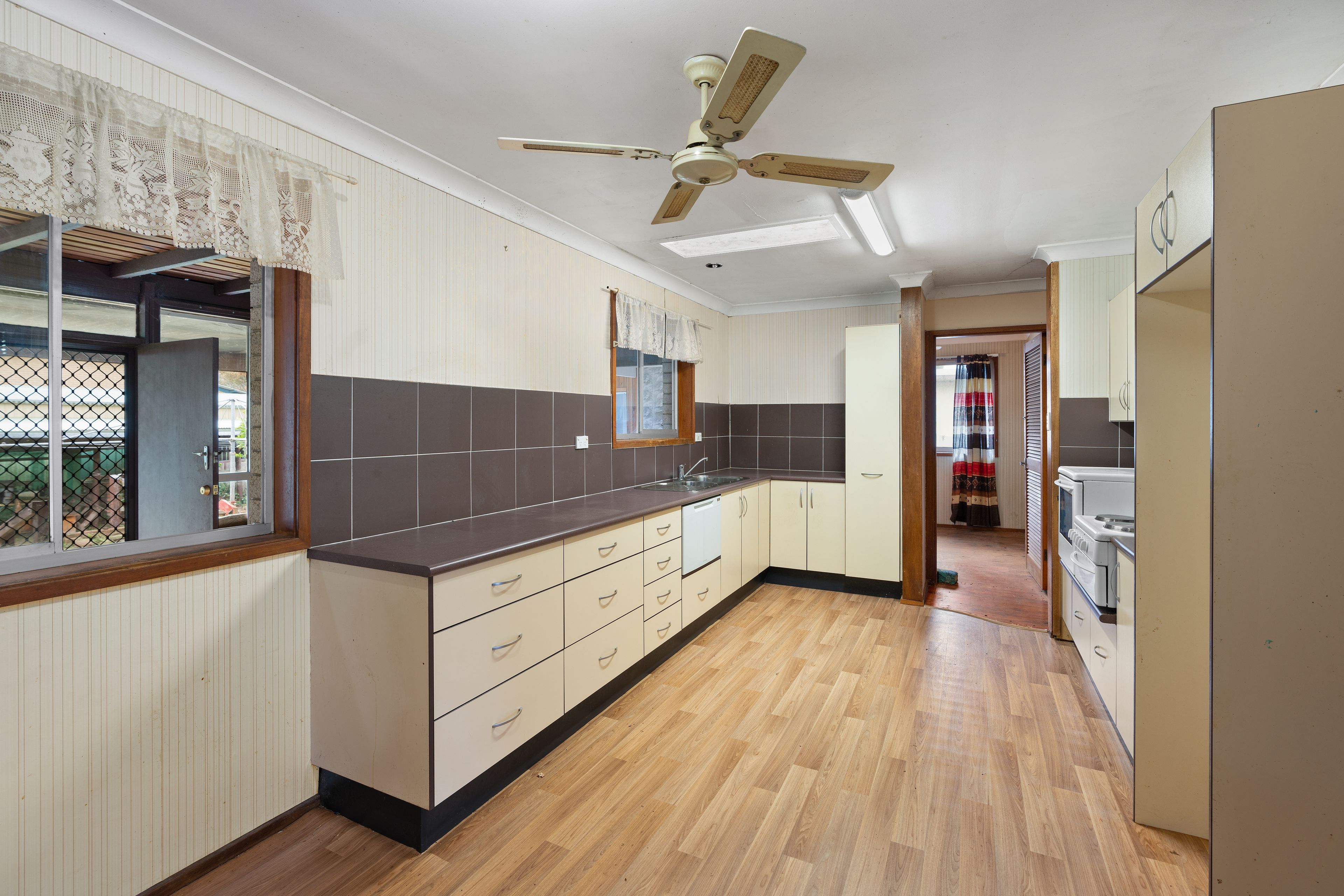37 Page Avenue, North Nowra, NSW 2541