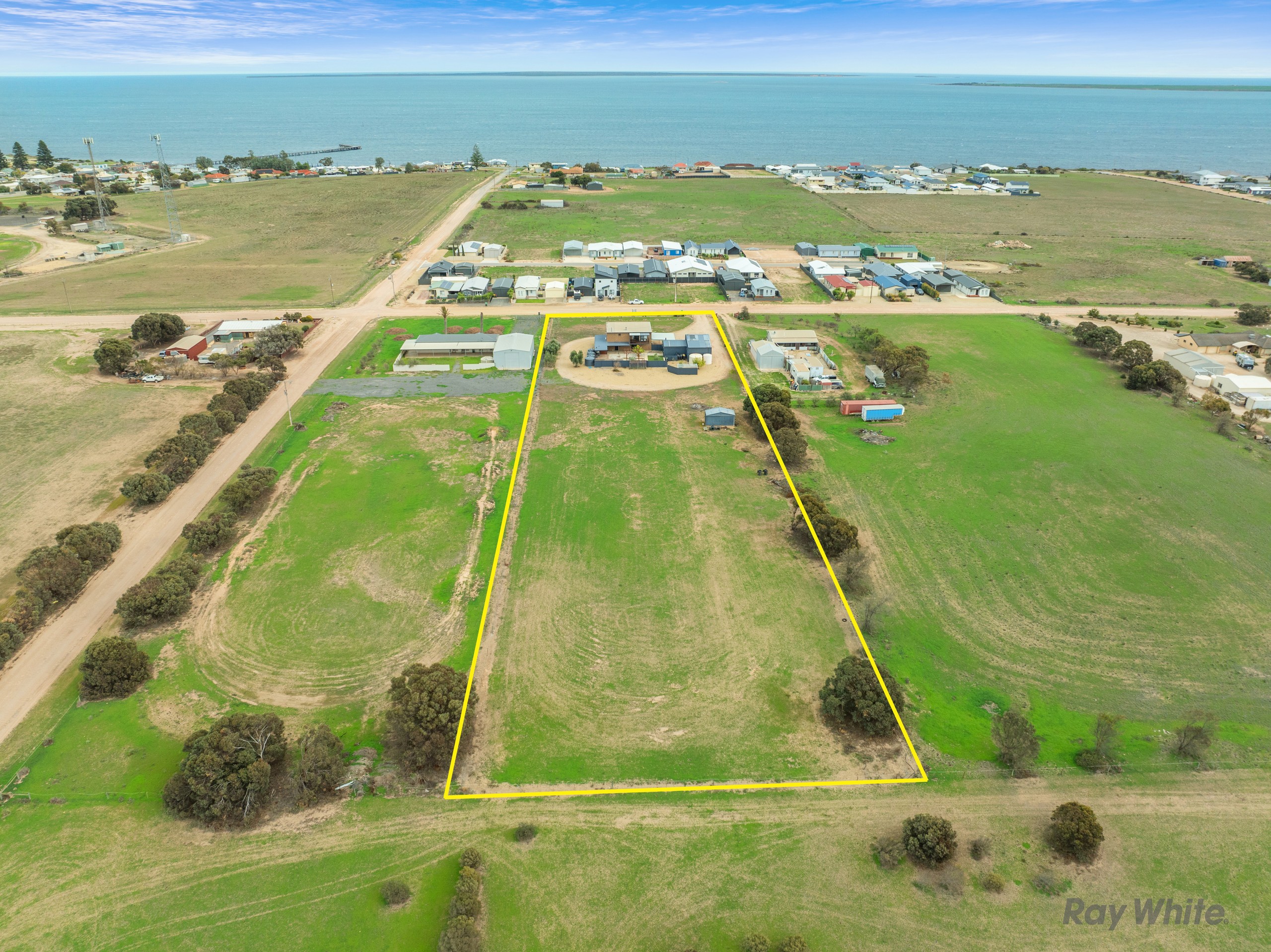 121 Songvaar Road, Port Victoria, SA 5573