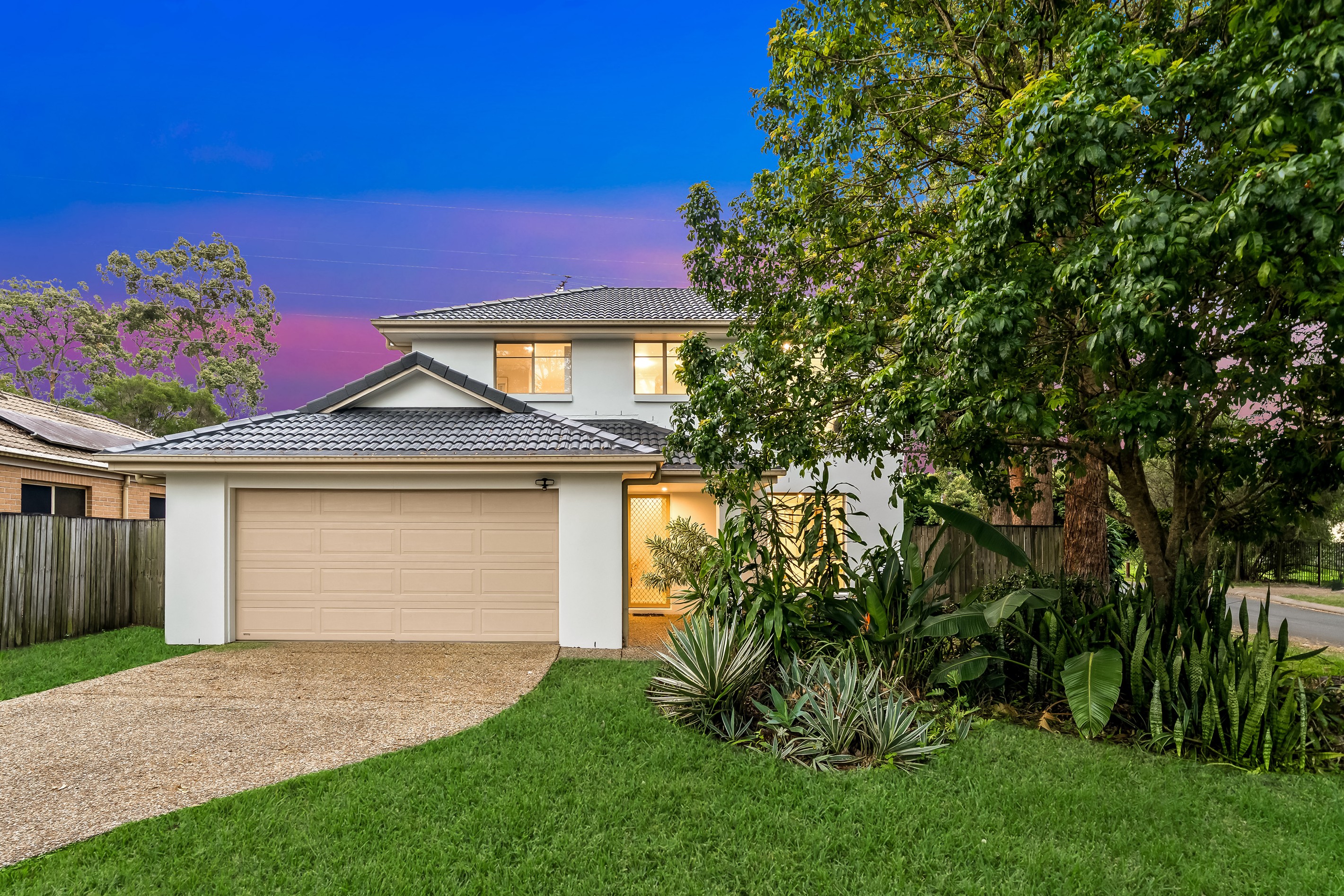 1 Tuckeroo Place, Sunnybank Hills, QLD 4109