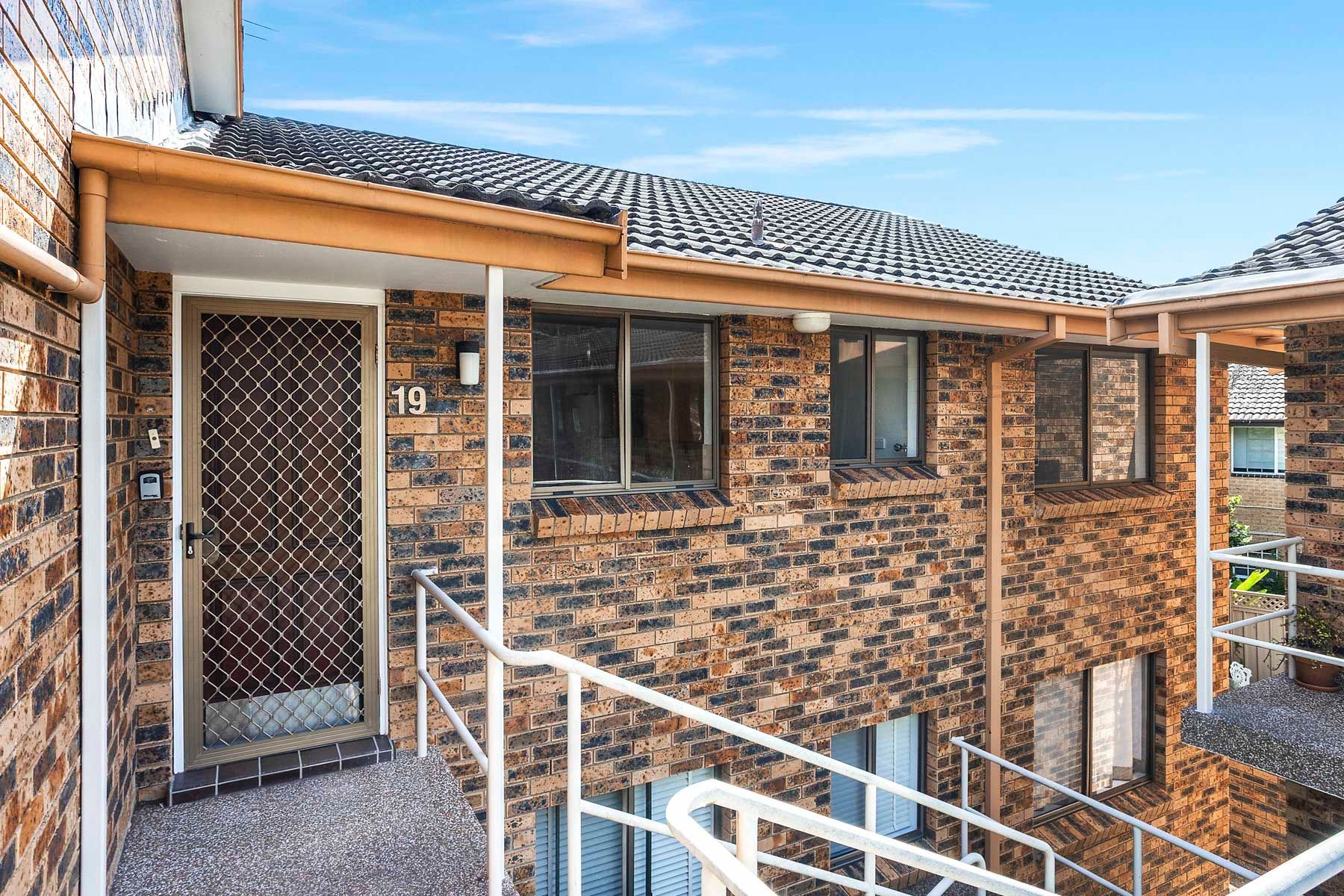 19/2-6 Jacaranda Road — photo from Ray White Caringbah