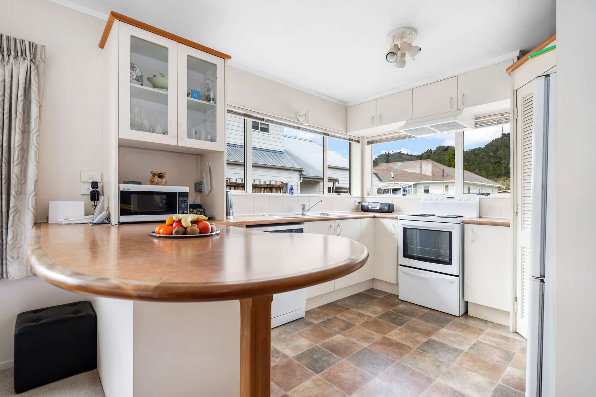 15a Haronui Street photo 6