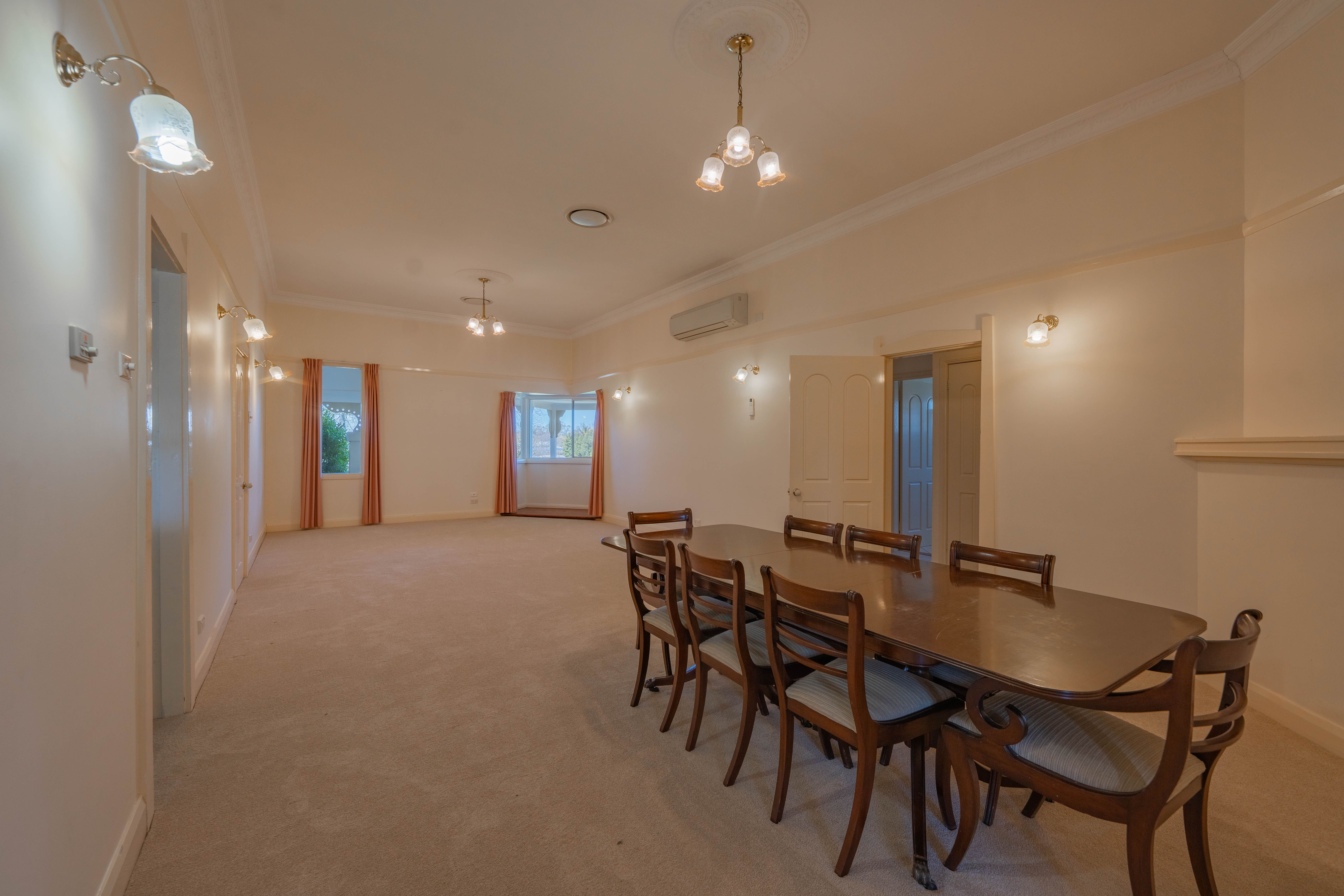 18 Innes Street — photo 5 of 21