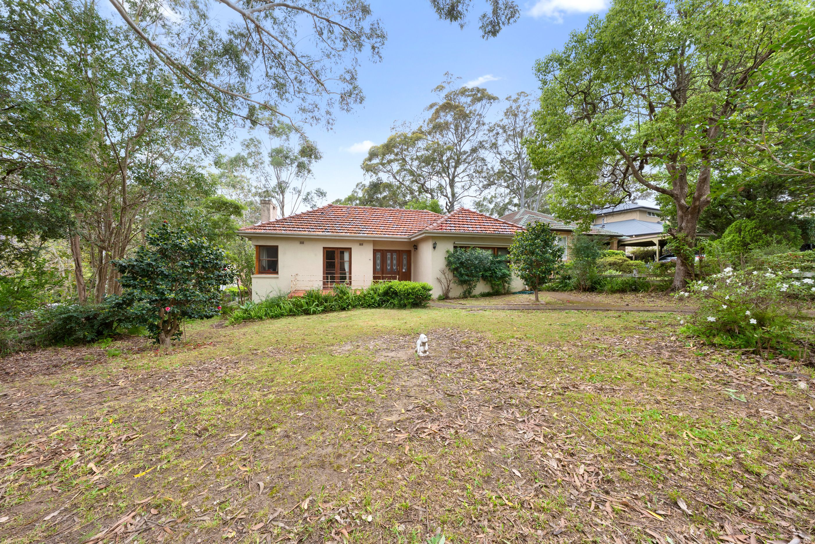 41 Beaconsfield Road — photo 11 of 12