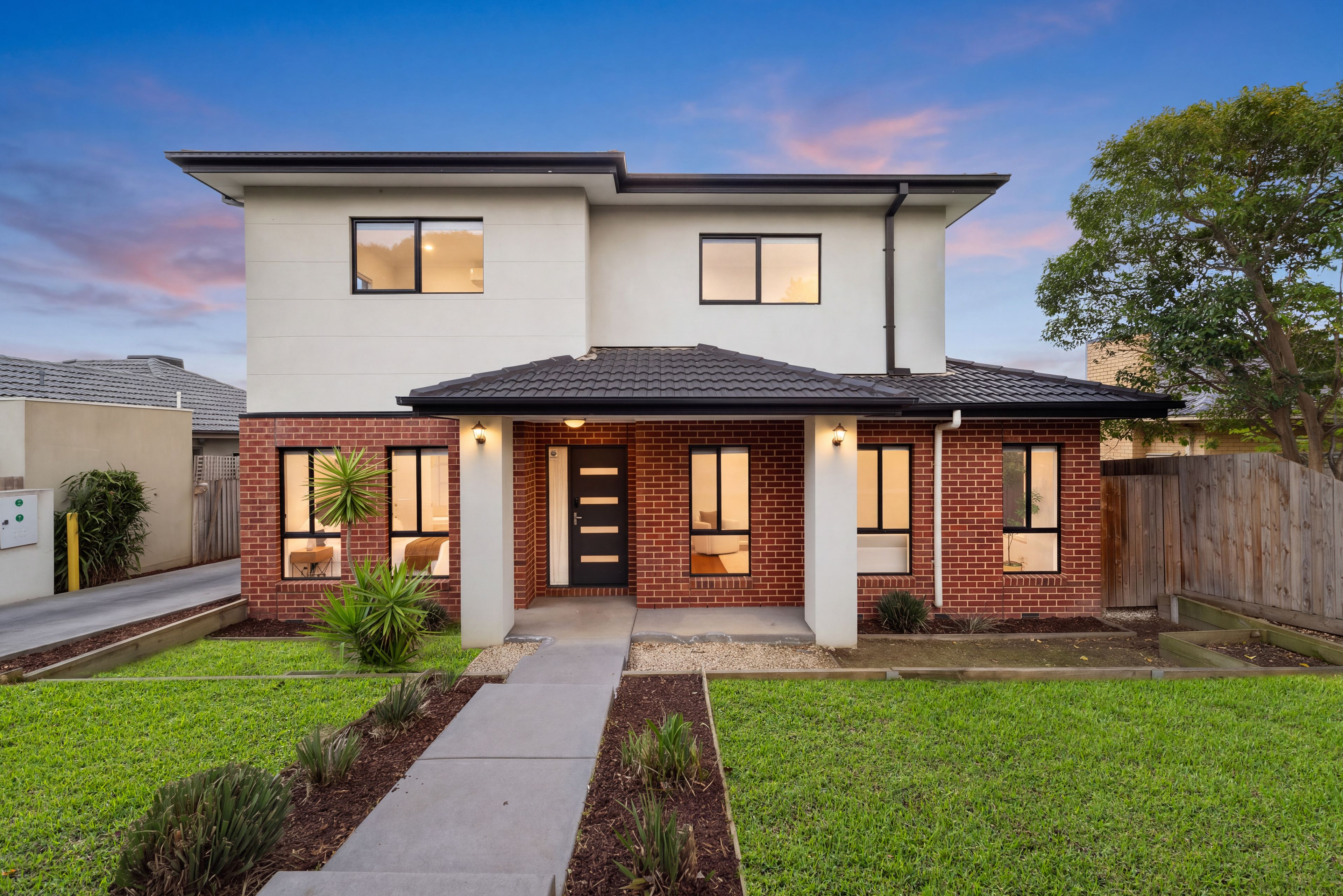 1/31 Silver Ash Avenue — photo from Ray White Mount Waverley