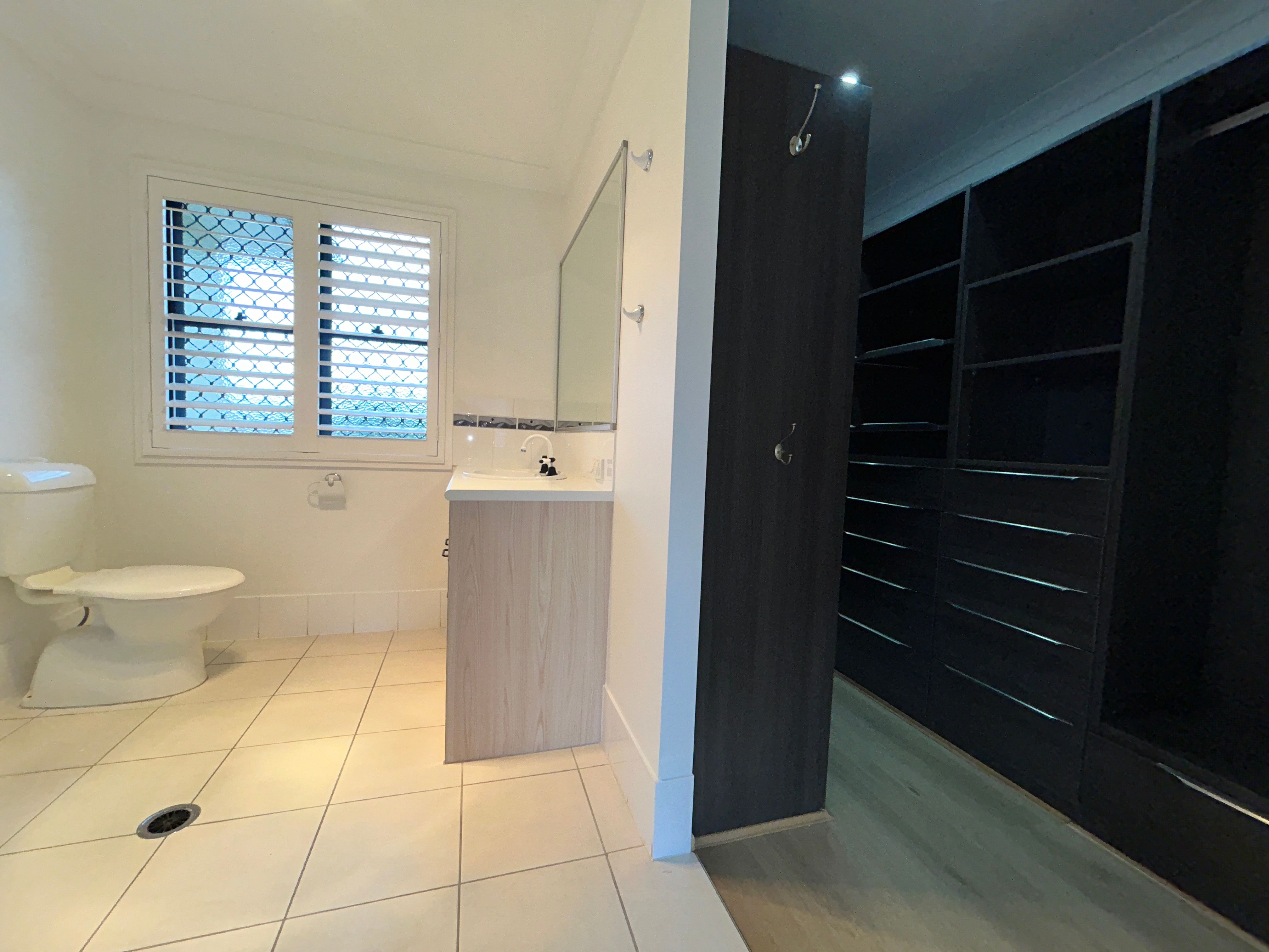73 Hollywood Avenue — photo 16 of 30