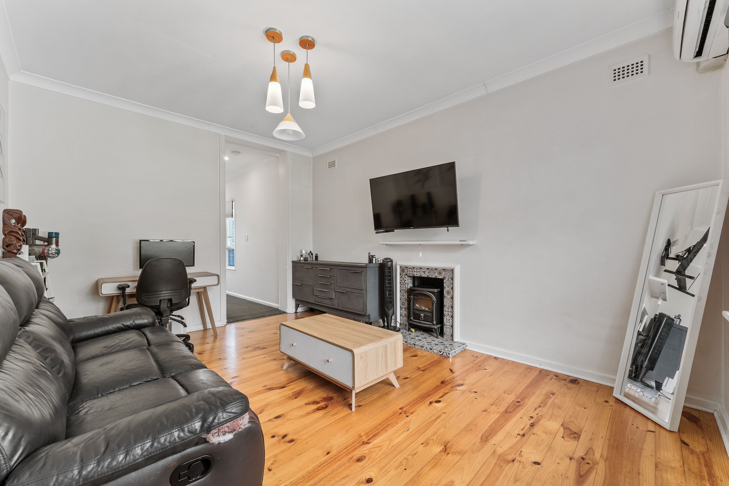 28 Minchinbury Terrace, Marion, SA 5043