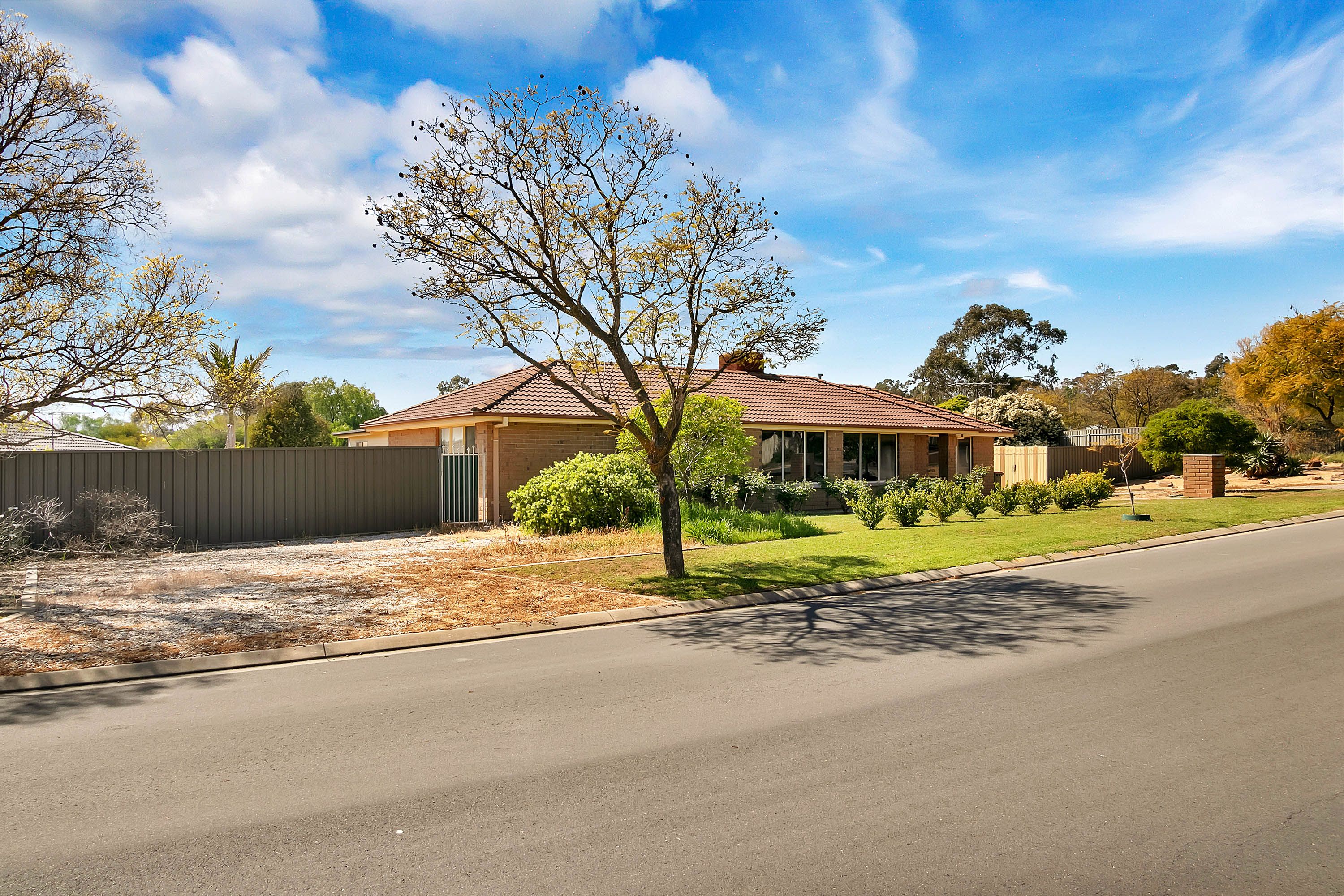 33 Phillips Avenue, Gawler East, SA 5118
