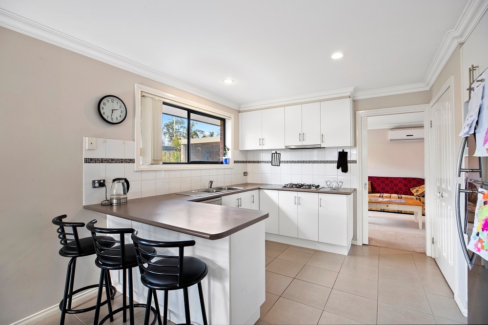 2/2 Warratah Avenue, Bayswater North, VIC 3153