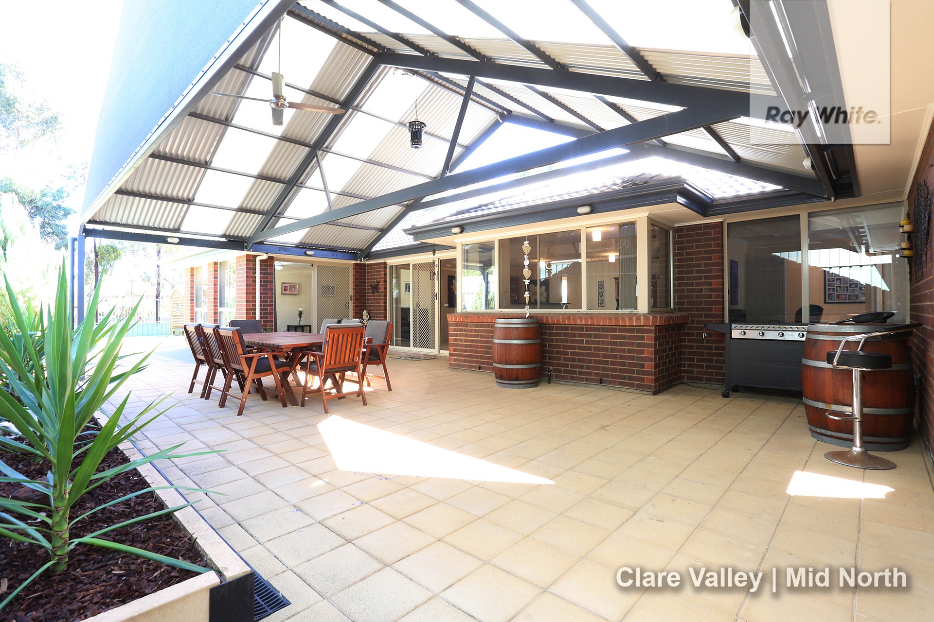 12 Pandappa Drive, Clare, SA 5453