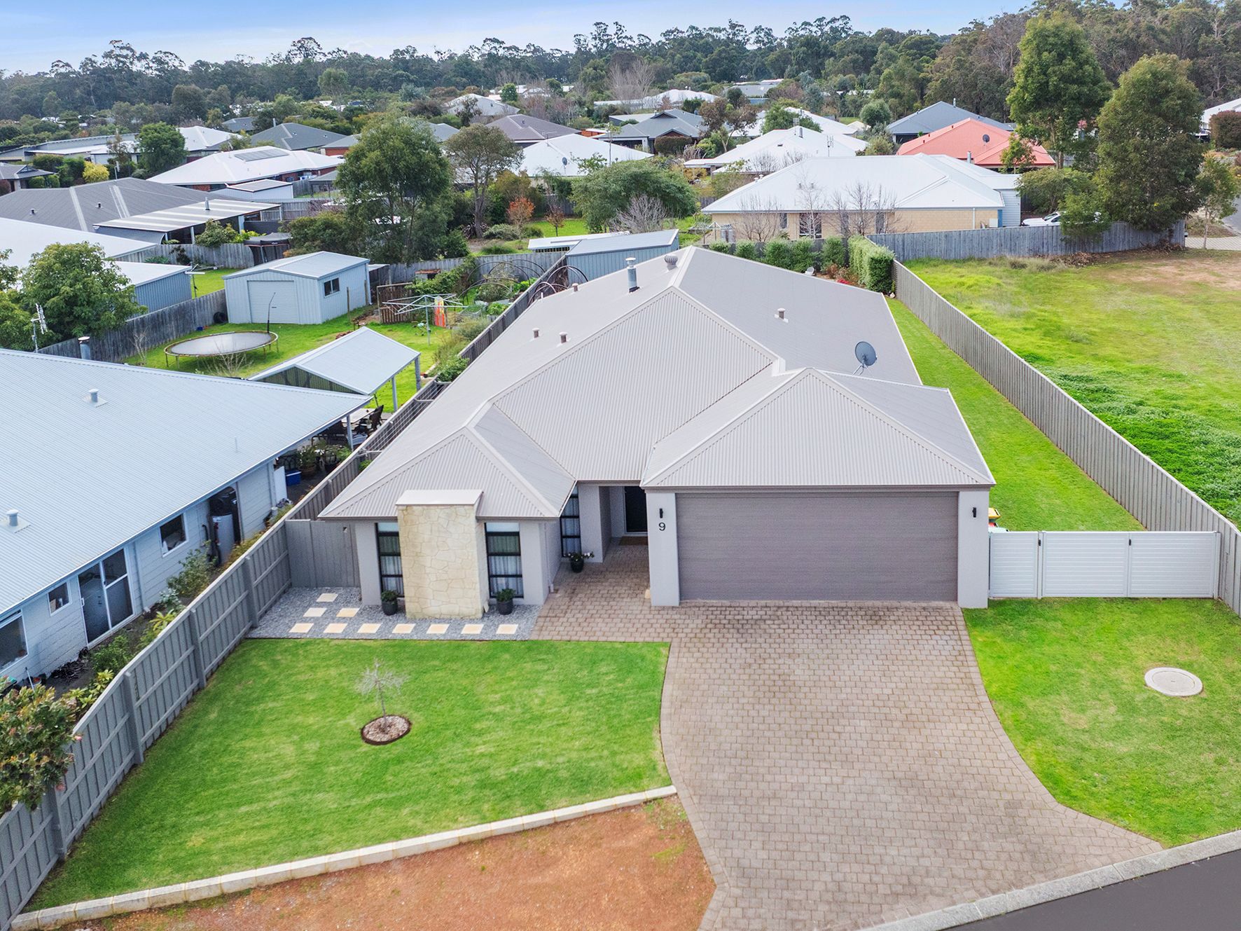 9 Goodwine Way — photo 10 of 24
