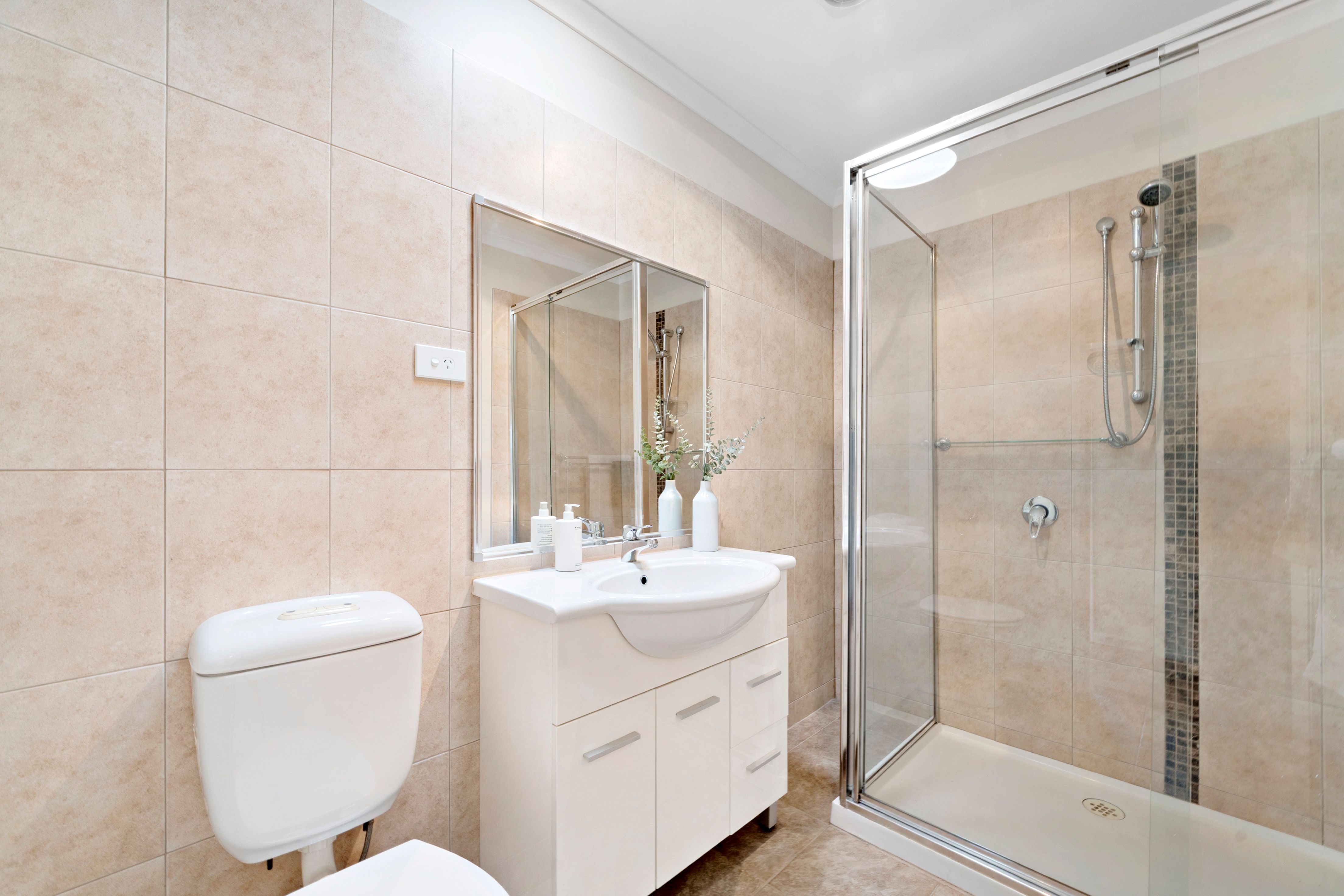 1/37 Kleinert Road — photo 12 of 21