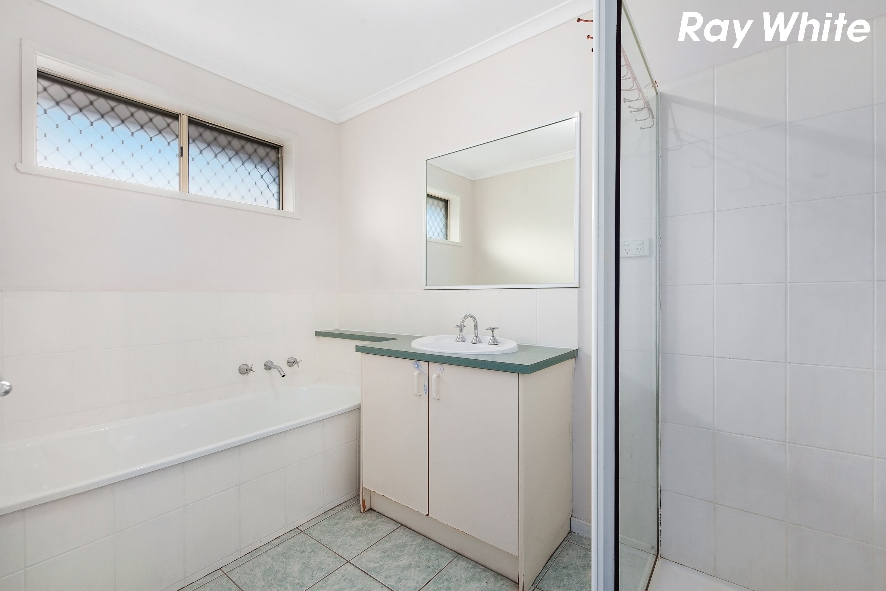 8 Claire Close — photo 21 of 27