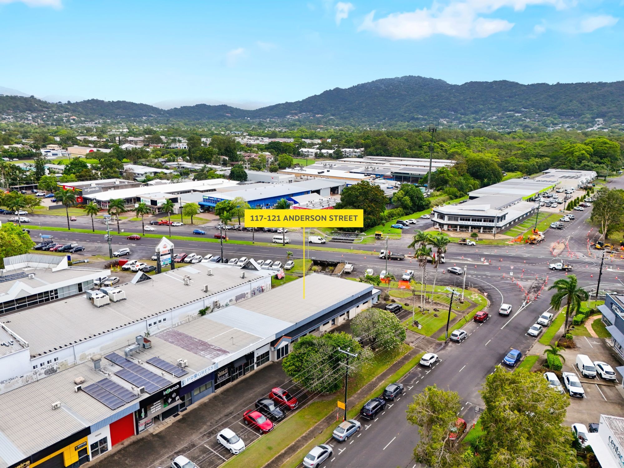 1&2/117-121 Anderson Street, Manunda, QLD 4870