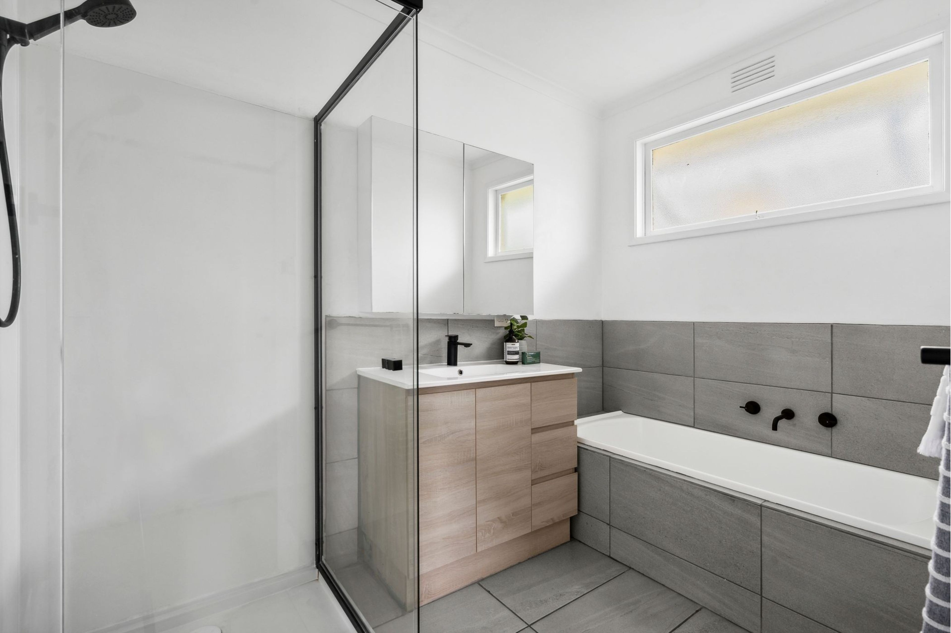 88 Ruhamah Avenue — photo 8 of 12