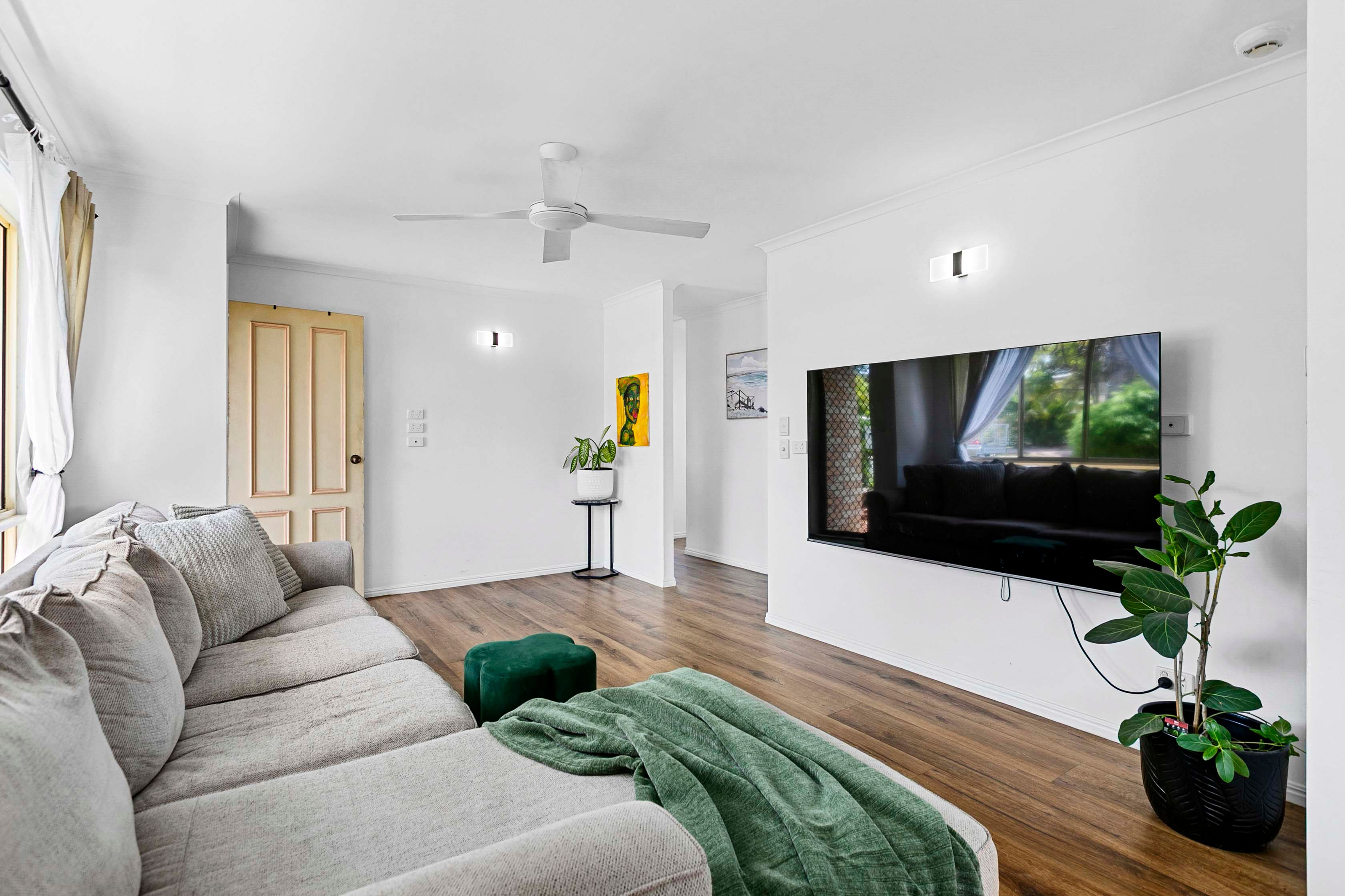104 Limpus Street — photo 3 of 21