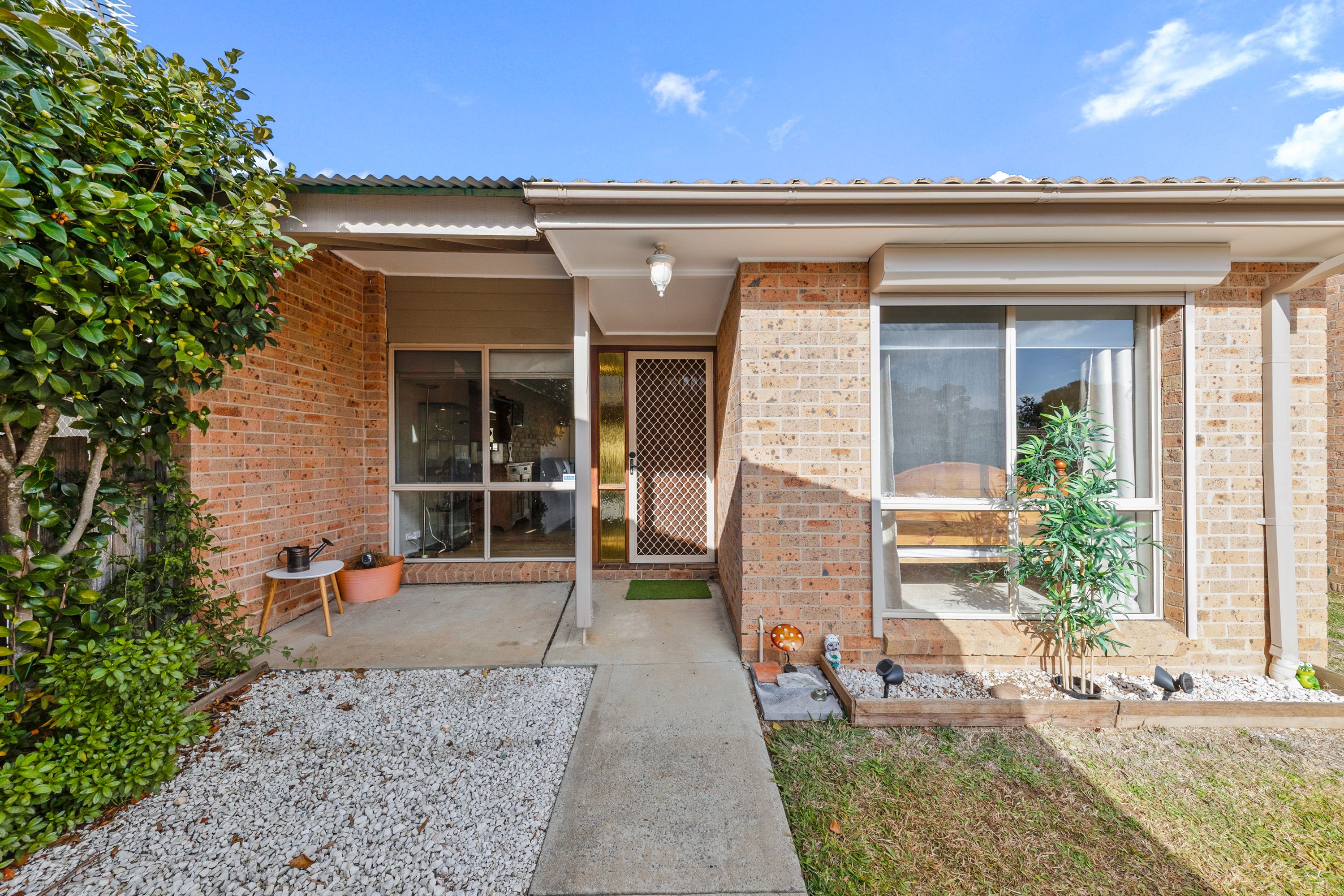 24 Beazley Crescent, Calwell ACT 2905