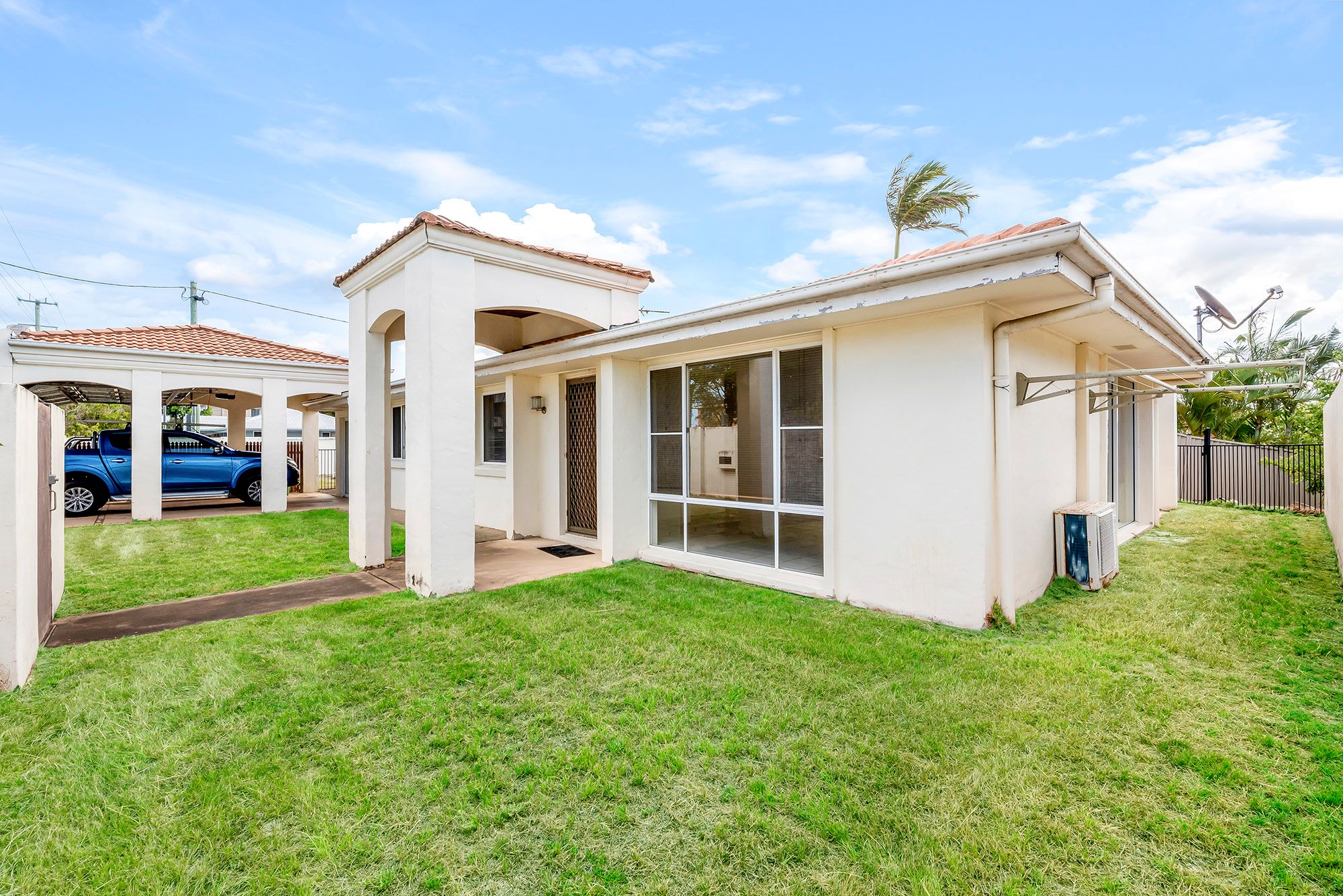 27 Rio Vista Boulevard, Broadbeach Waters, QLD 4218