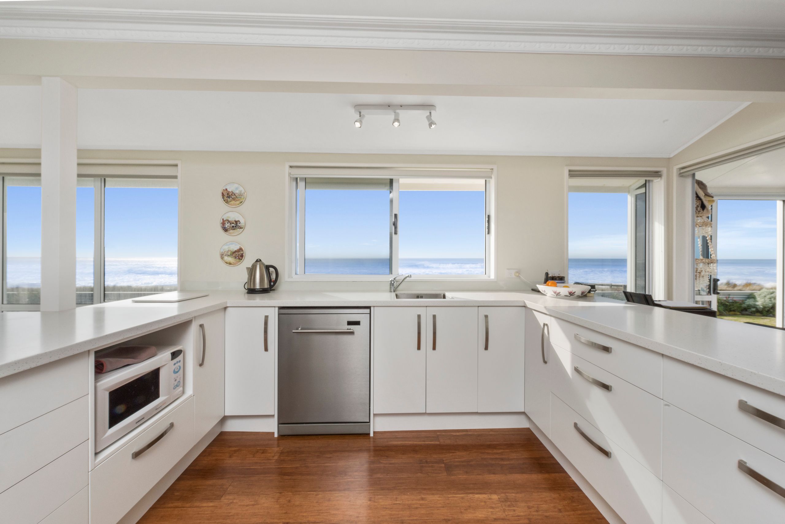 1 Pukehina Parade, Pukehina, Western Bay Of Plenty District