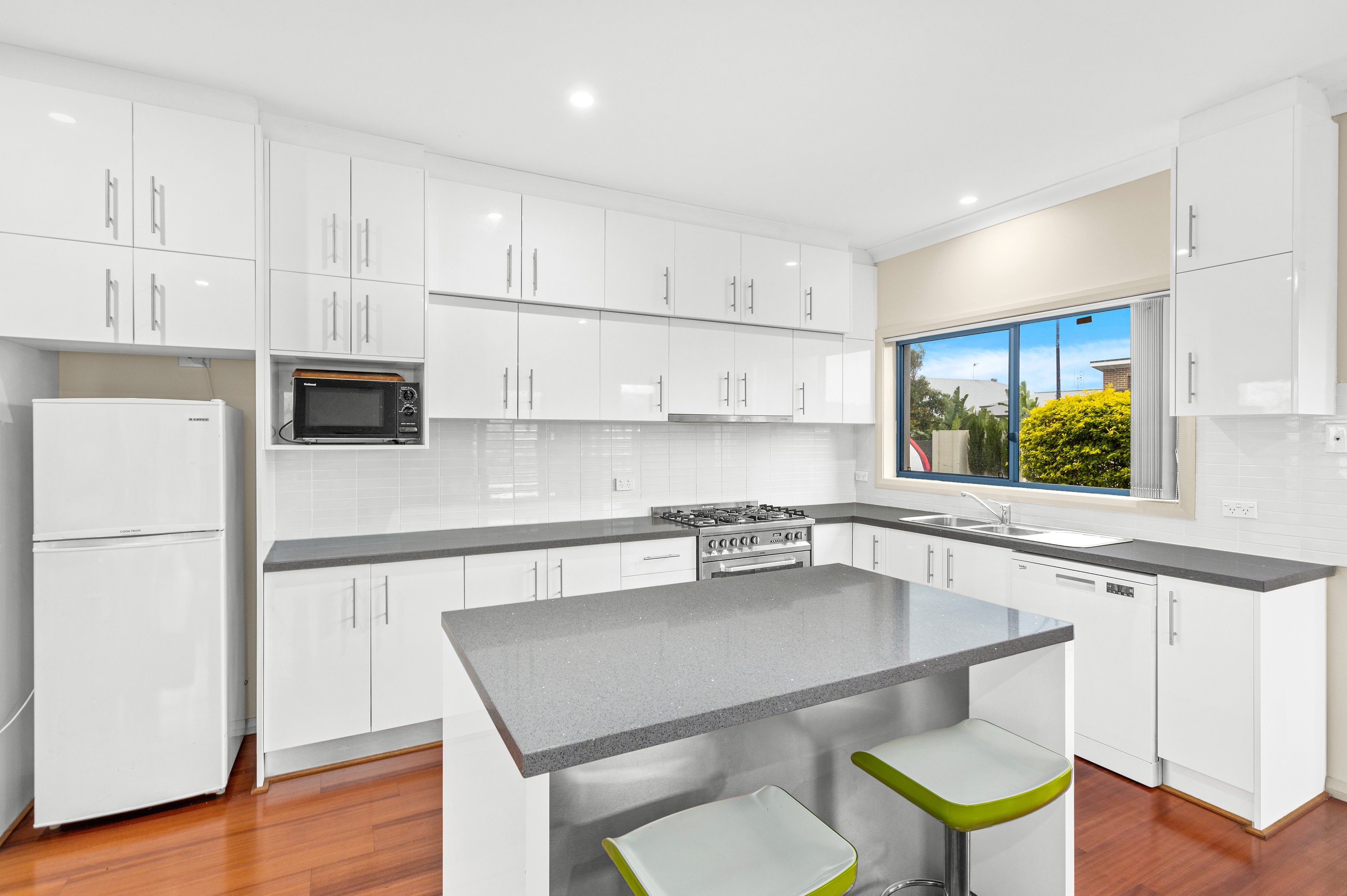27 Caravel Crescent, Shell Cove, NSW 2529