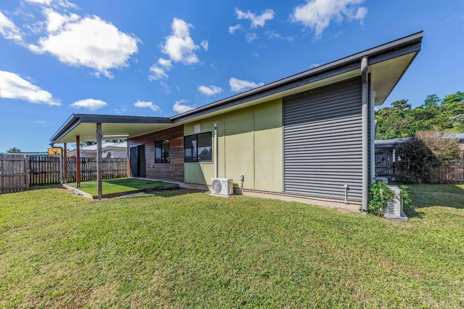 1/59 South Molle Boulevard, Cannonvale, QLD 4802