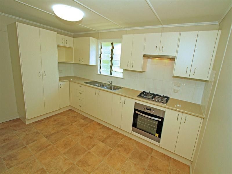 225 Peter Street, Berserker, QLD 4701