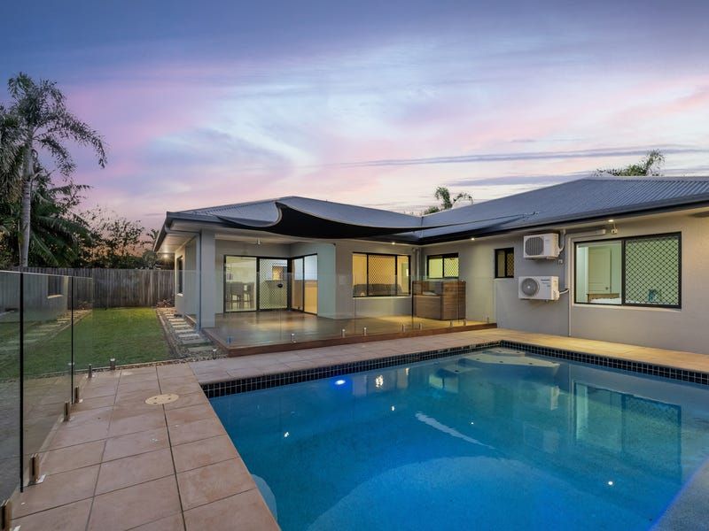12 Hulbert Street, Trinity Park QLD 4879