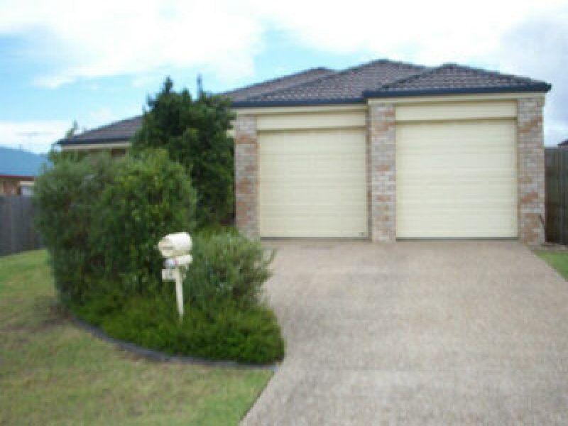 24 Poinciana Street, Wynnum West, QLD 4178