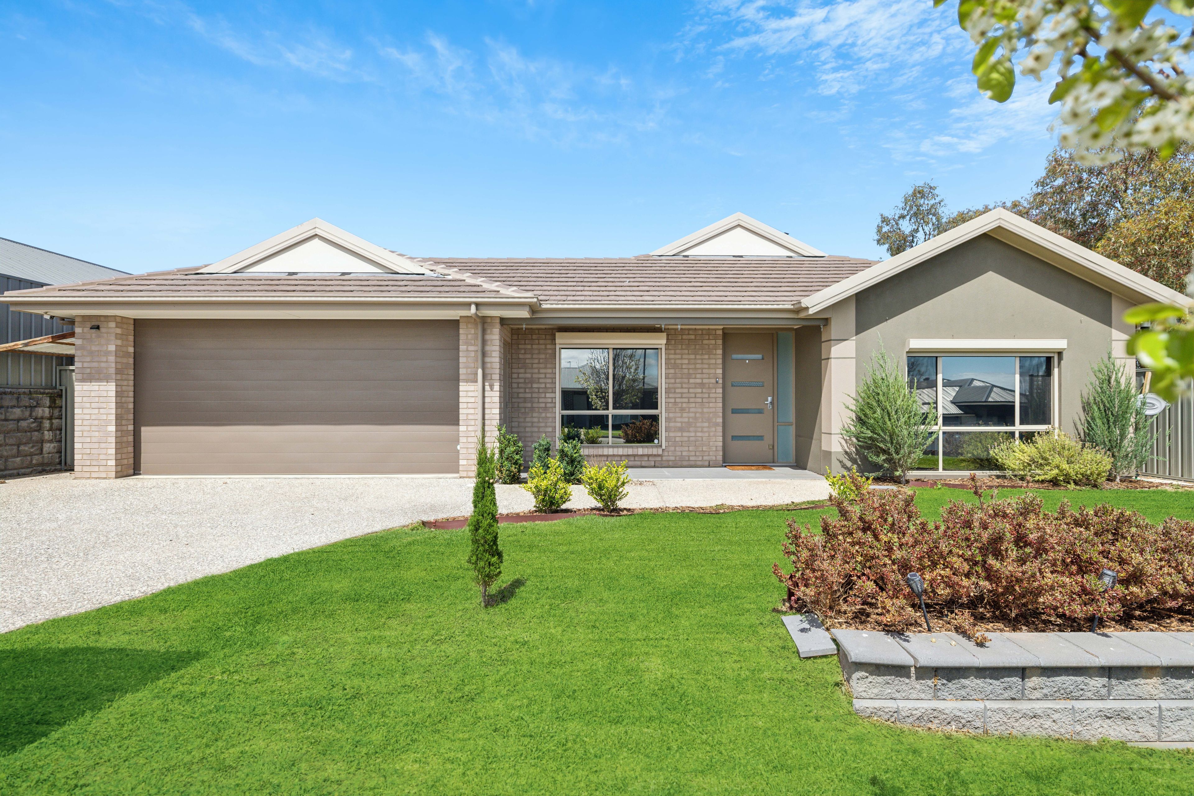 24 Observation Road, Seaford Heights, SA 5169