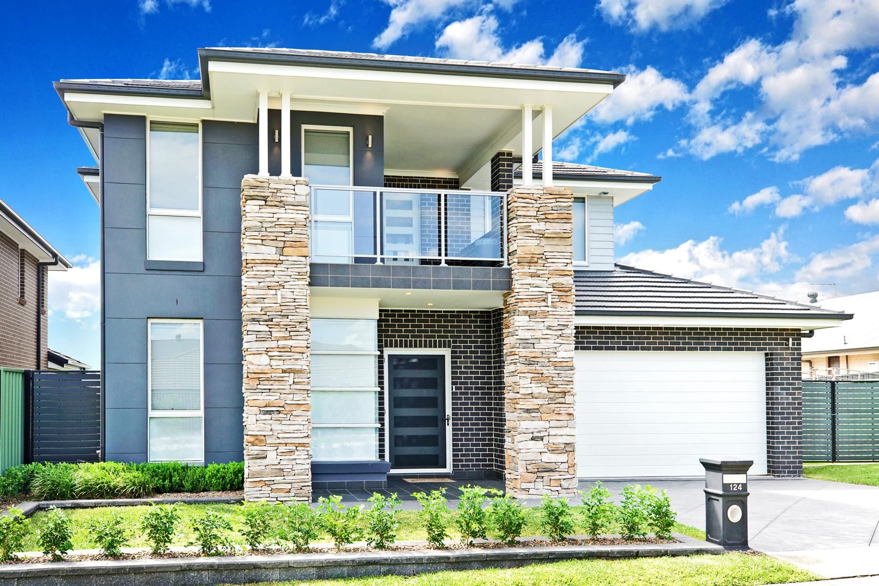 124 Glengarry Drive, Glenmore Park, NSW 2745